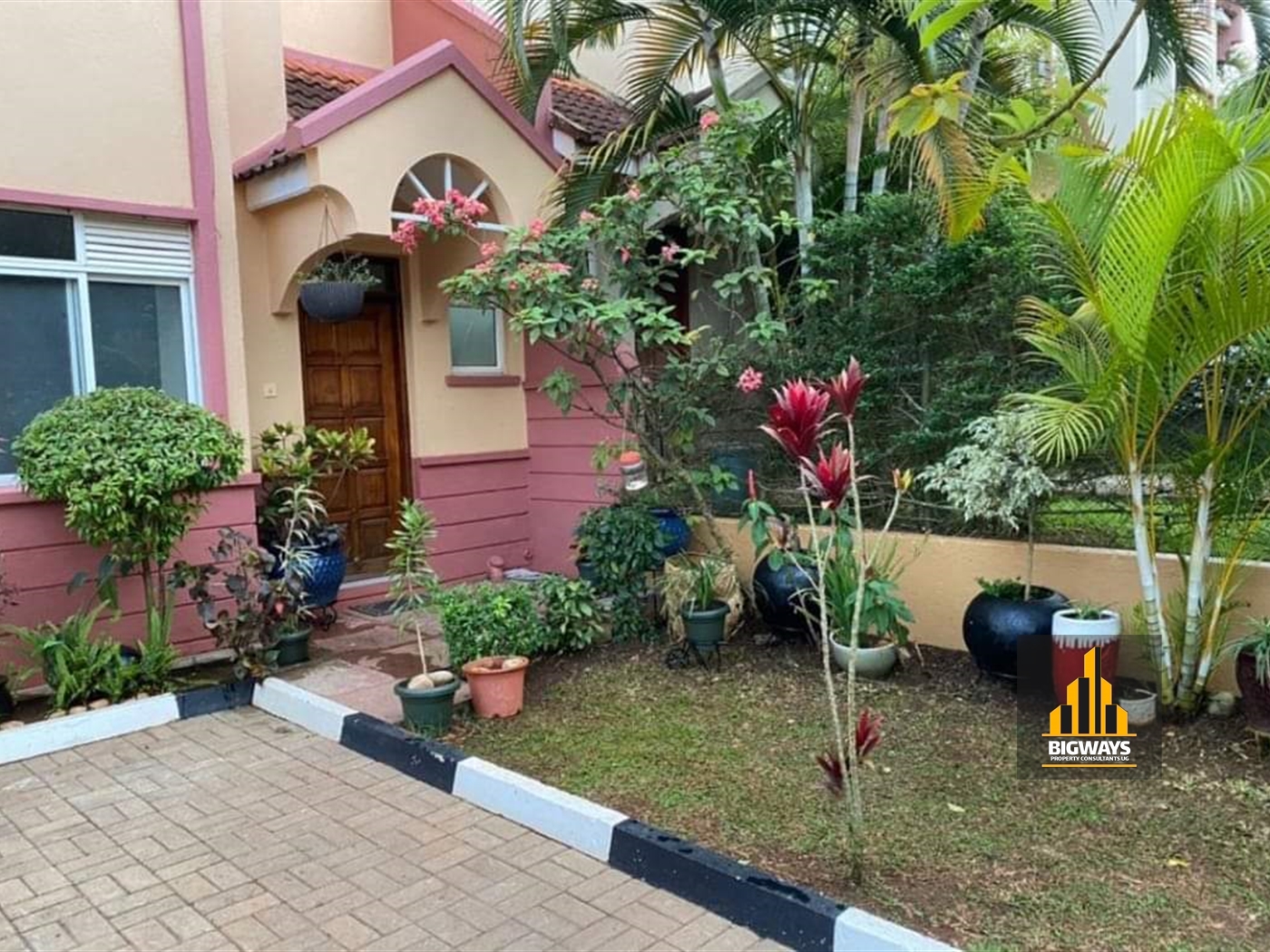 Town House for rent in Butabika Kampala