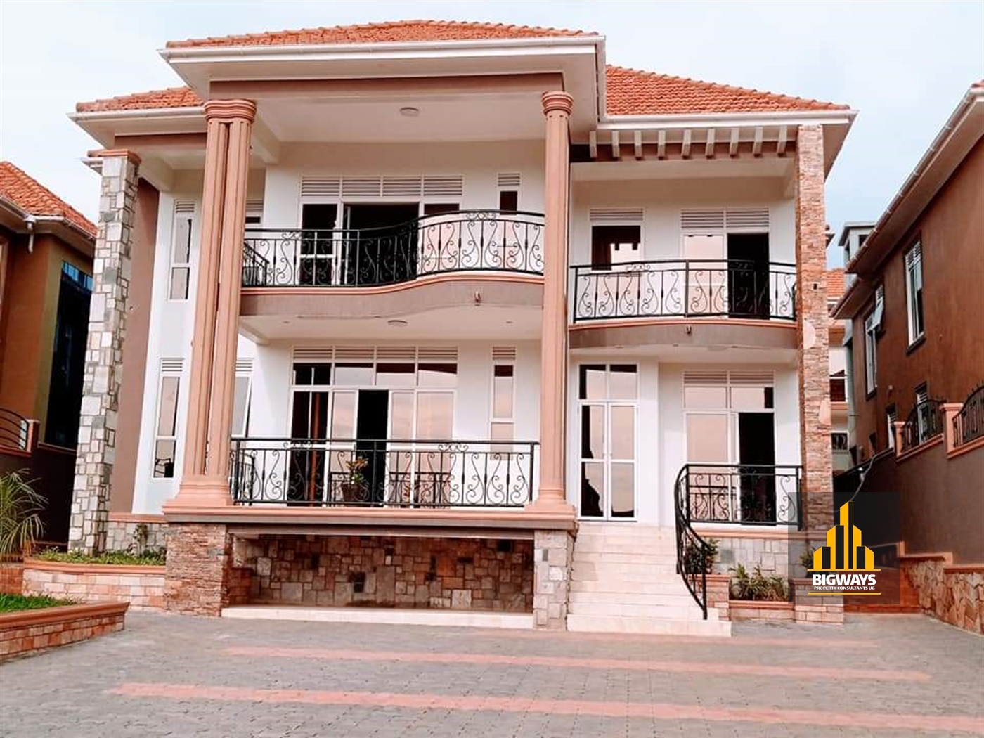 Storeyed house for sale in Kira Wakiso