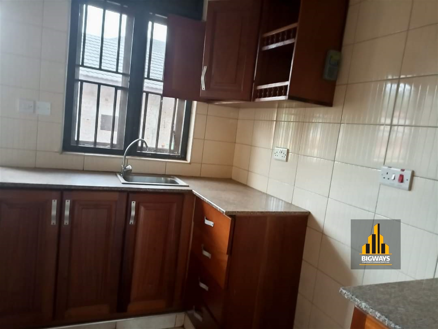 Apartment for rent in Mutungo Kampala