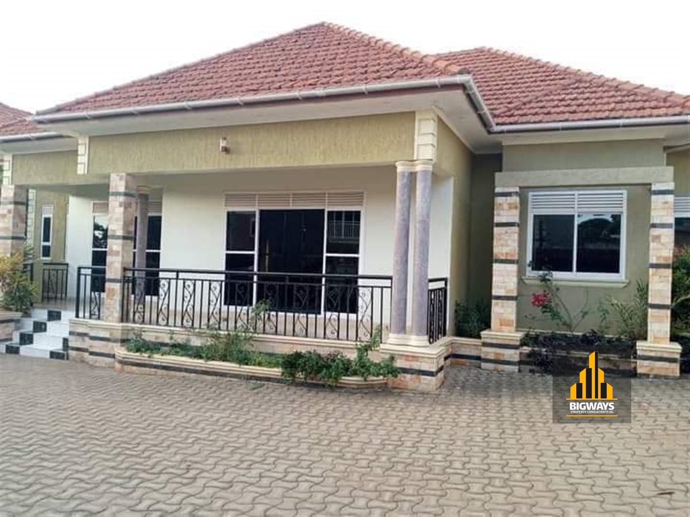 Bungalow for sale in Munyonyo Kampala