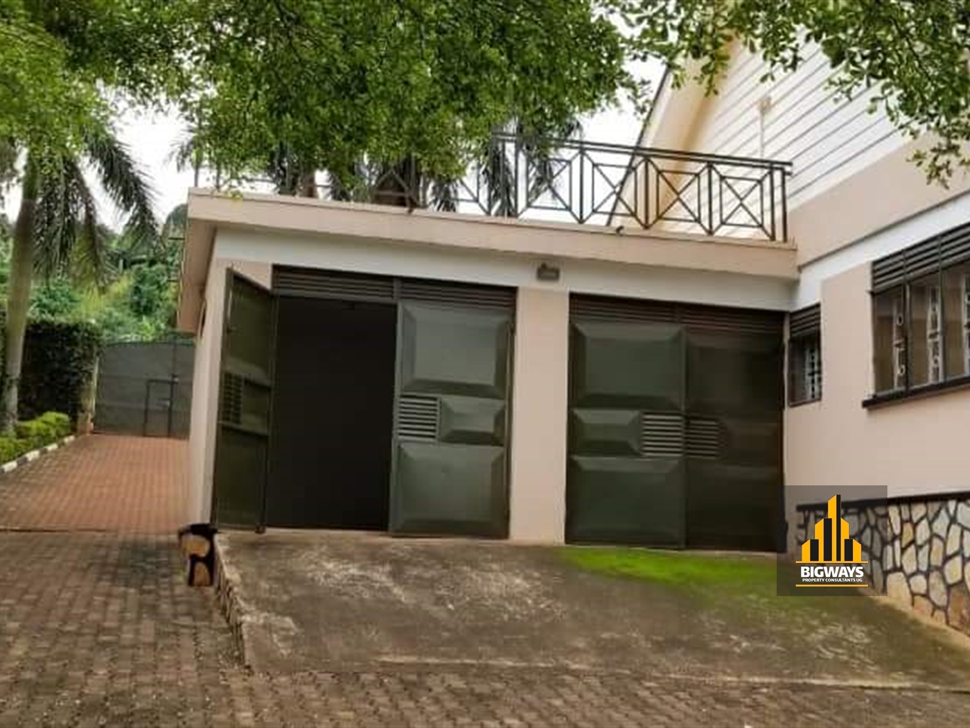 Bungalow for rent in Mbuya Kampala