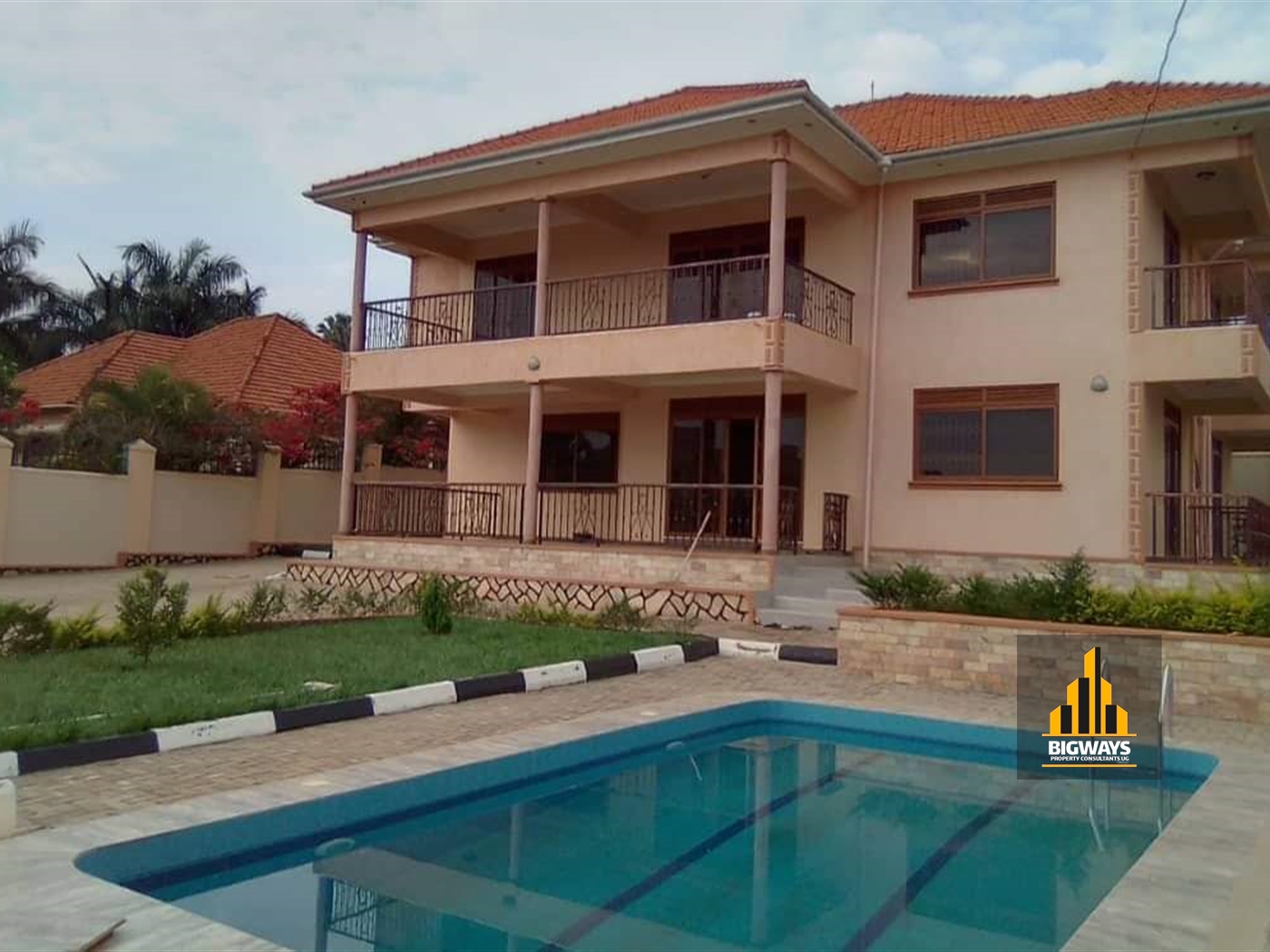 Mansion for rent in Bbunga Kampala