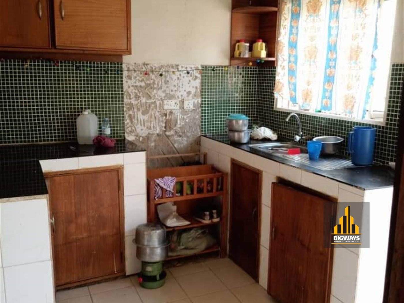 Bungalow for sale in Naalya Wakiso