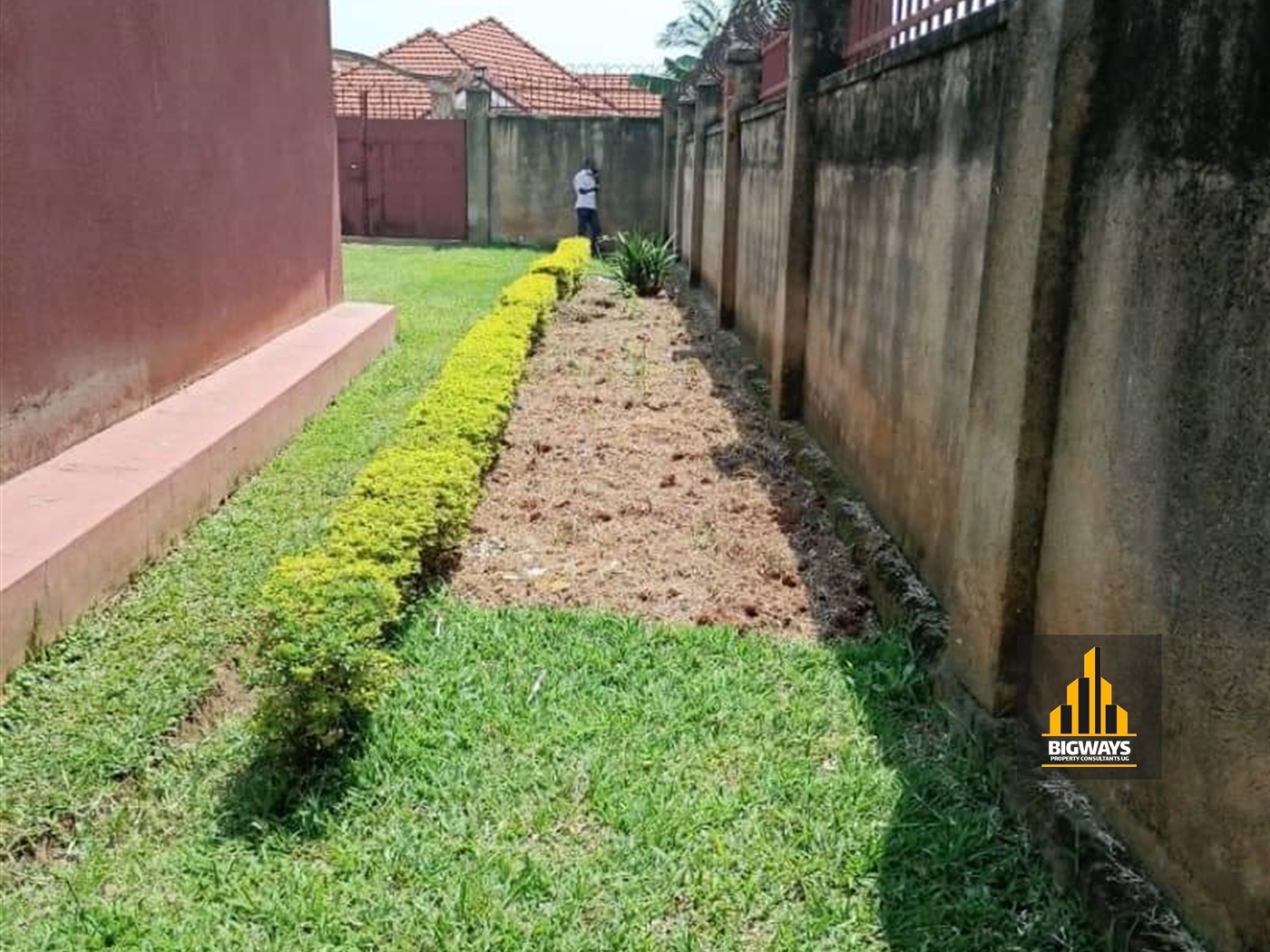 Bungalow for sale in Naalya Wakiso