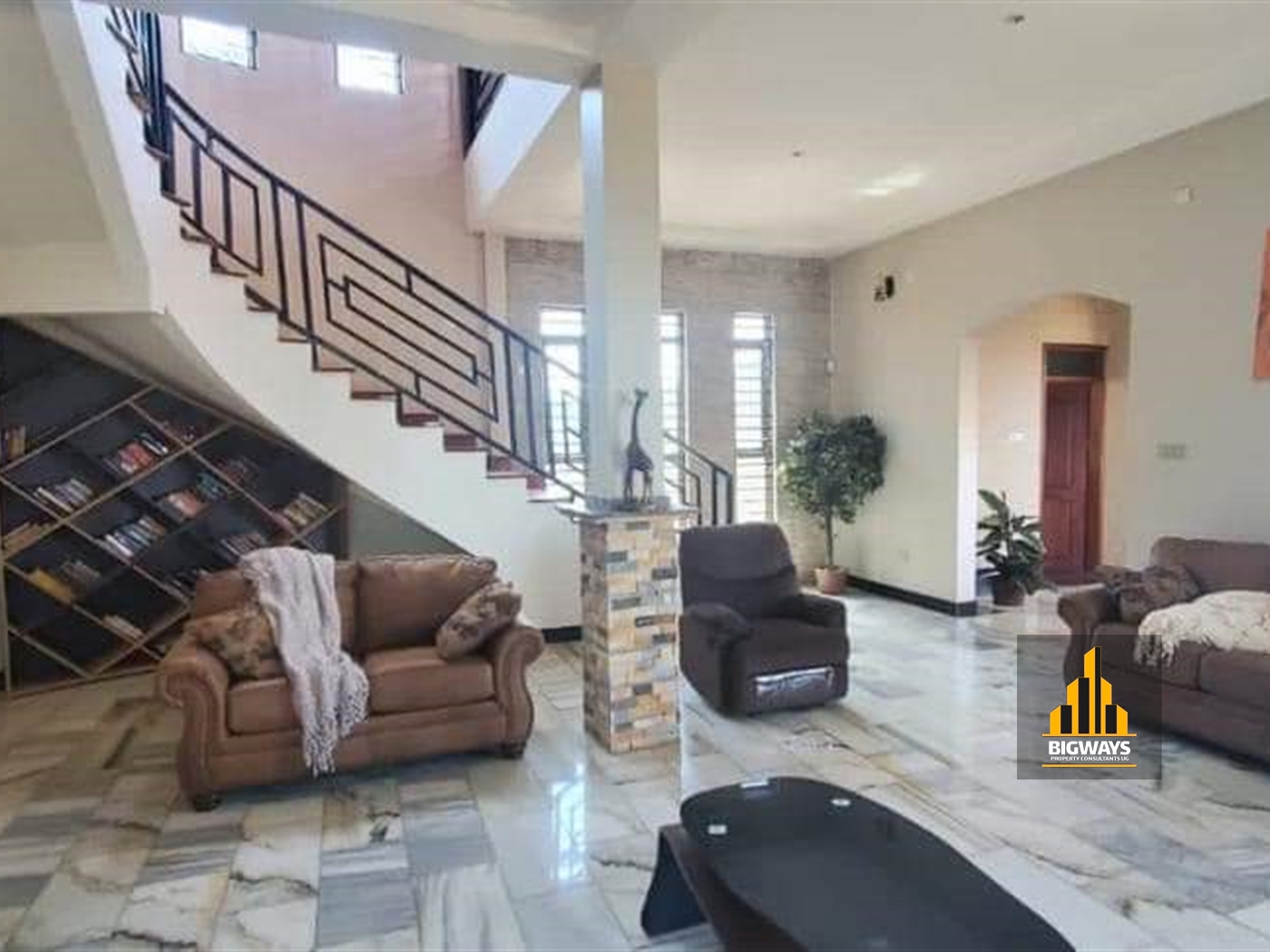 Mansion for rent in Sseguku Wakiso