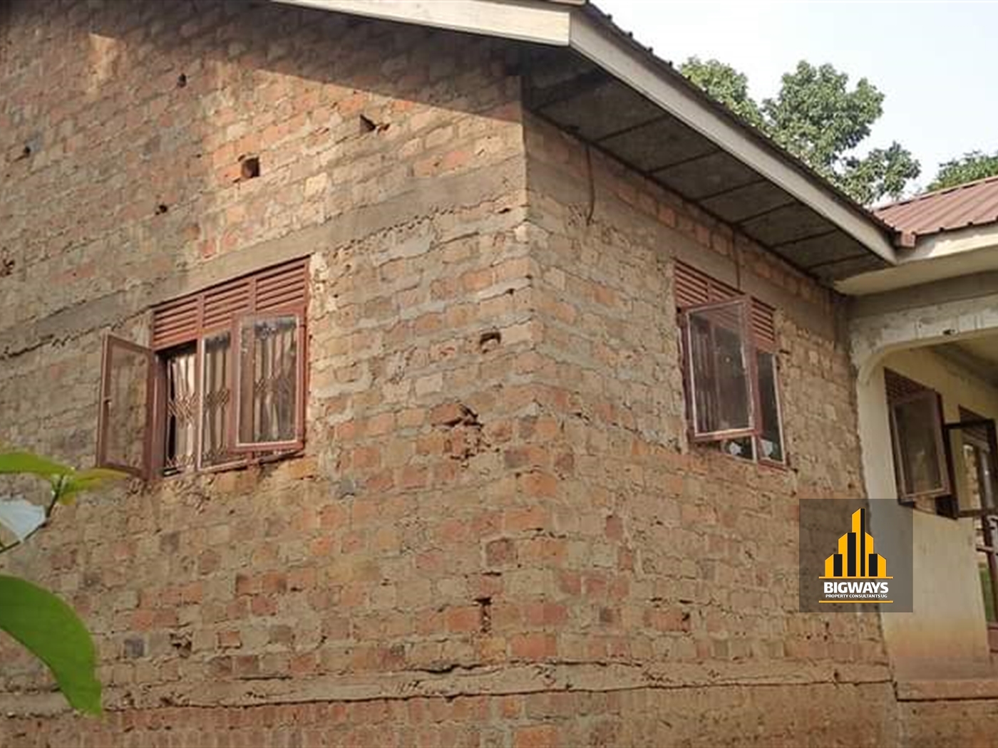 Shell House for sale in Kyaliwajjala Wakiso