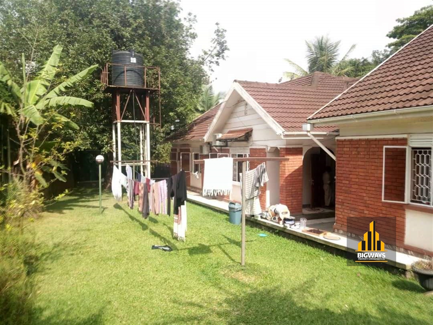 Bungalow for sale in Naguru Kampala