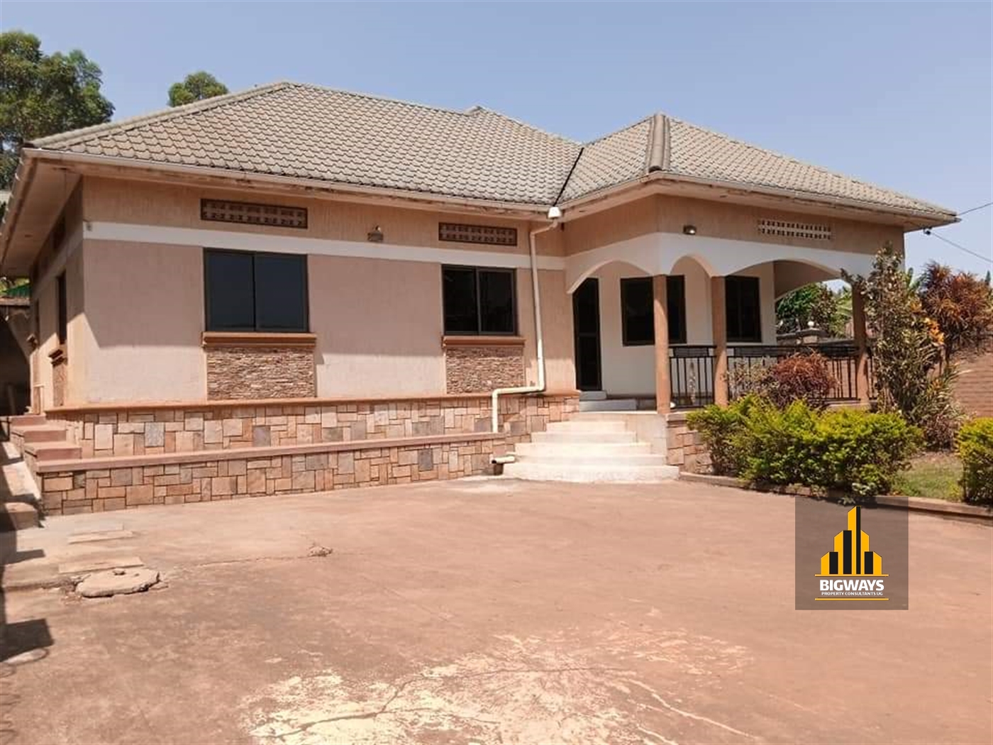 Bungalow for sale in Kira Wakiso