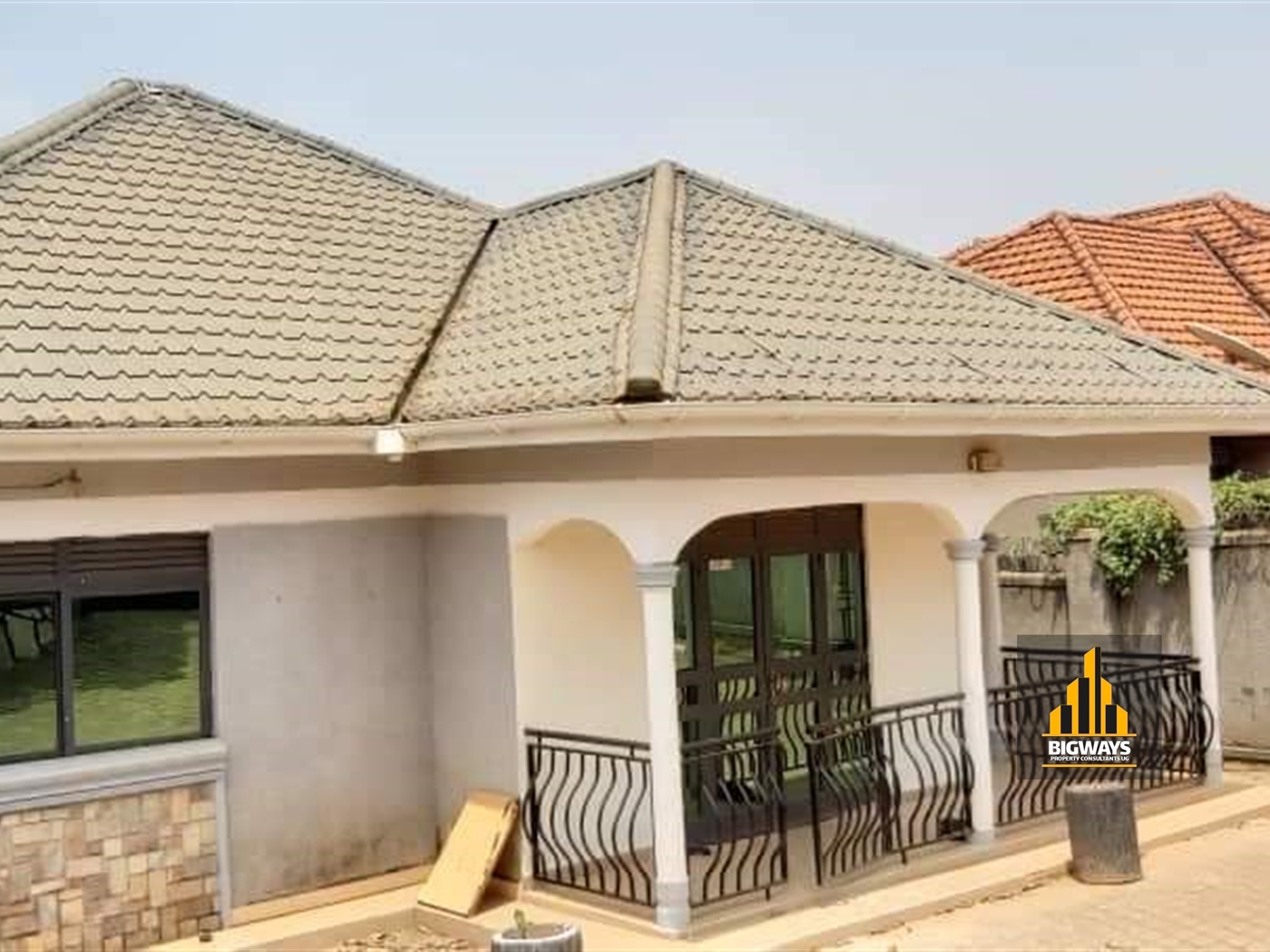 Bungalow for sale in Kitende Wakiso