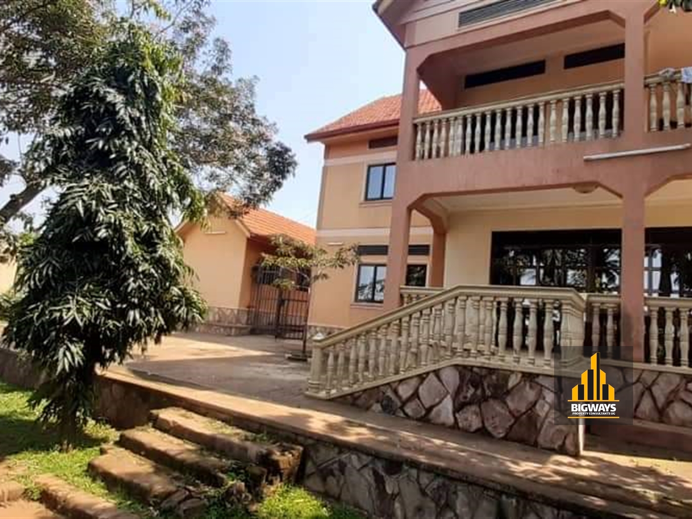 Storeyed house for sale in Bunamwaaya Wakiso