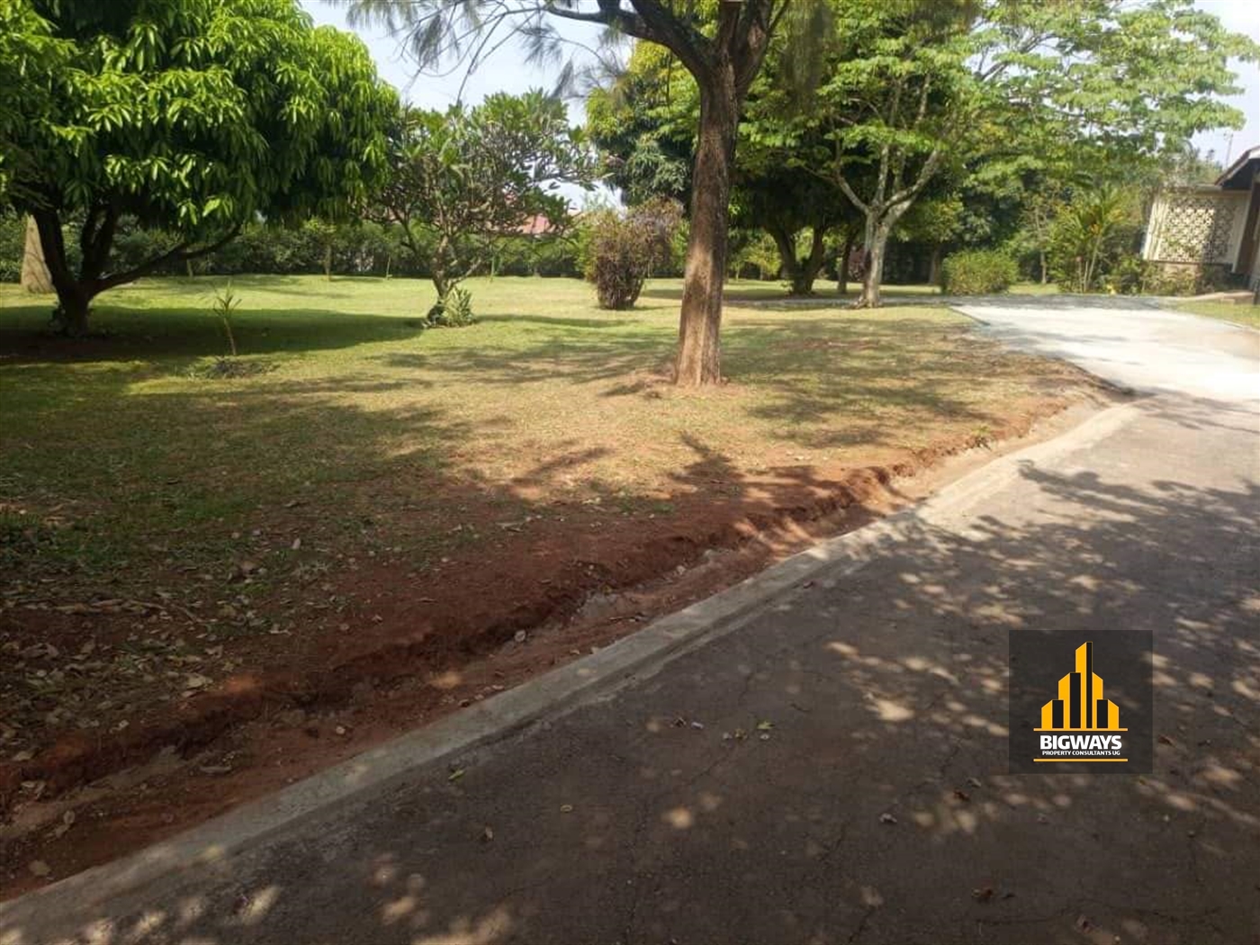 Residential Land for sale in Mutungo Kampala