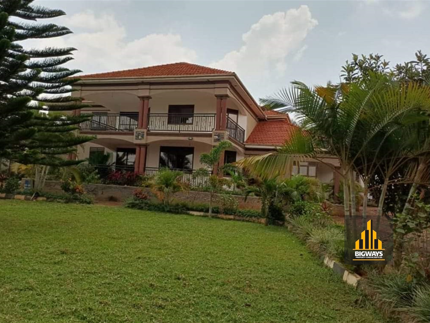 Mansion for sale in Gayaza Wakiso