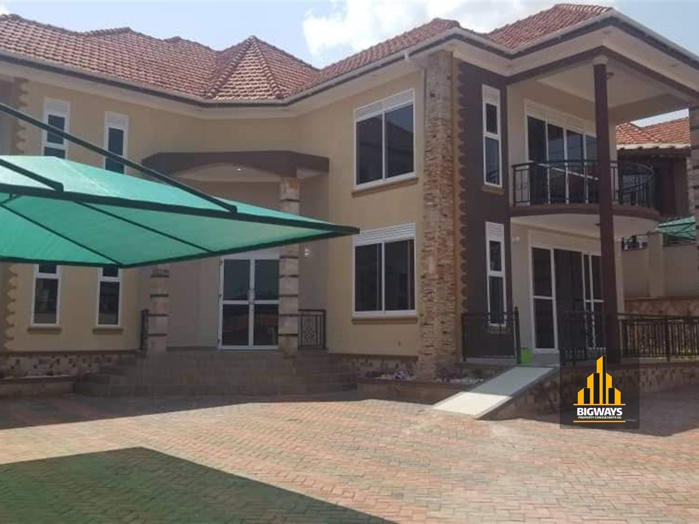 Mansion for sale in Akright Wakiso