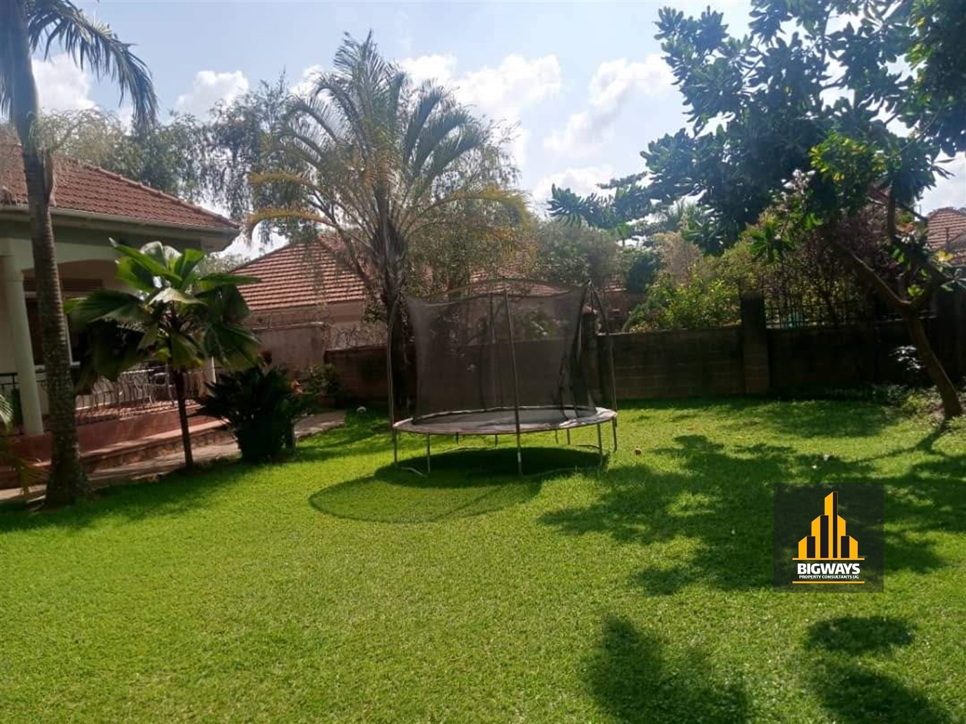 Bungalow for sale in Kyanja Kampala