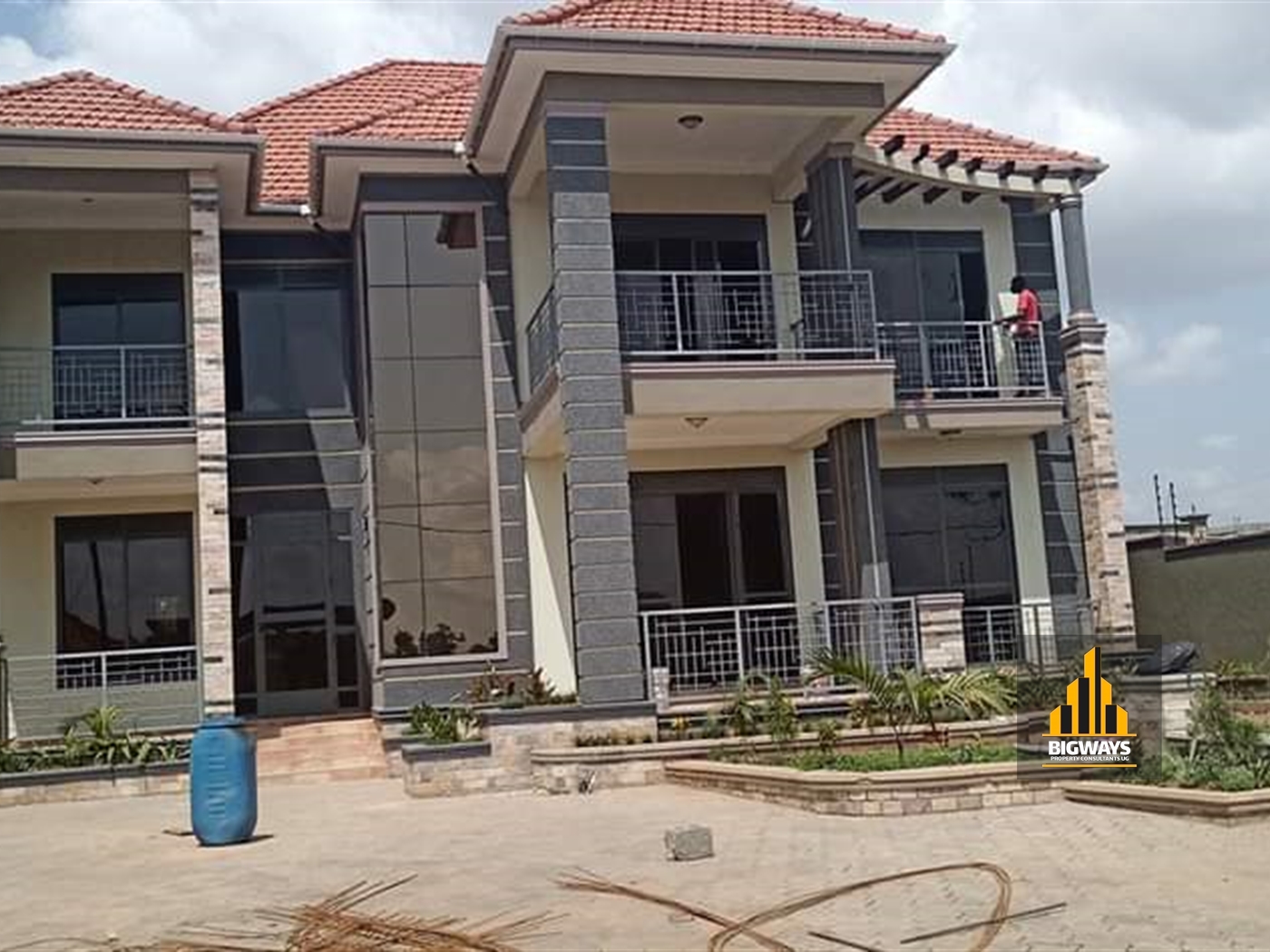 Mansion for sale in Kisaasi Kampala