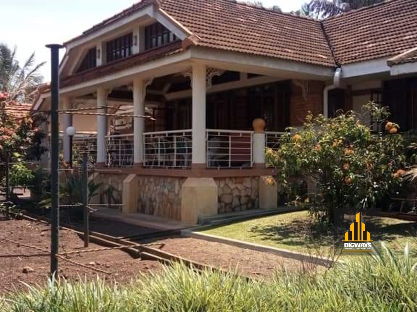 Bungalow for sale in Kololo Kampala