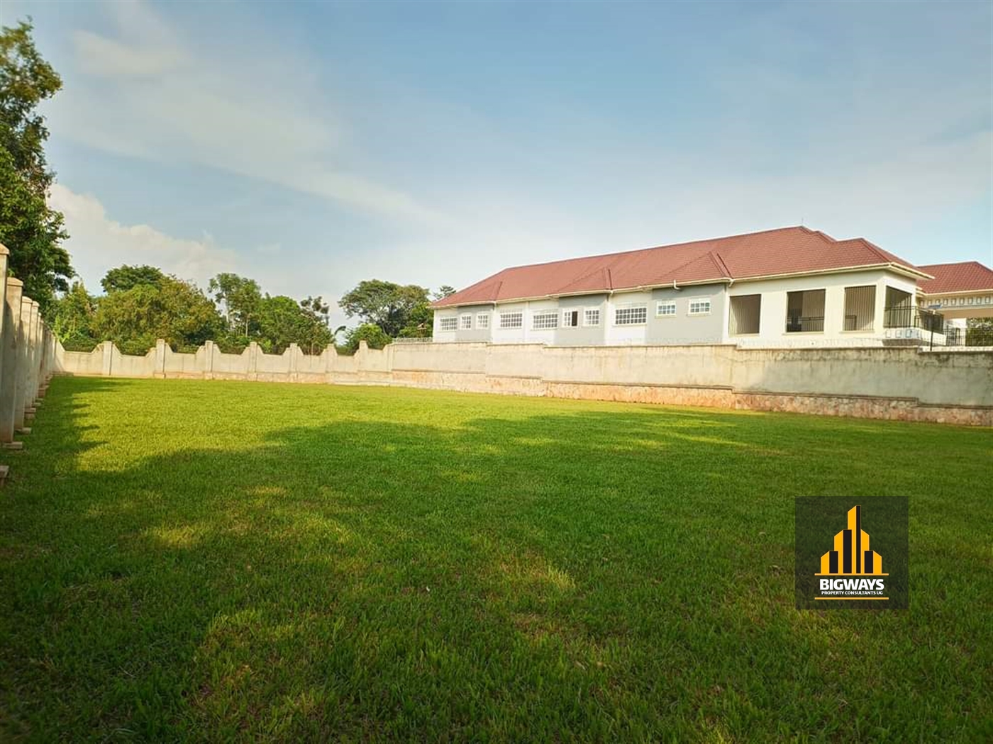 School for rent in Kira Wakiso