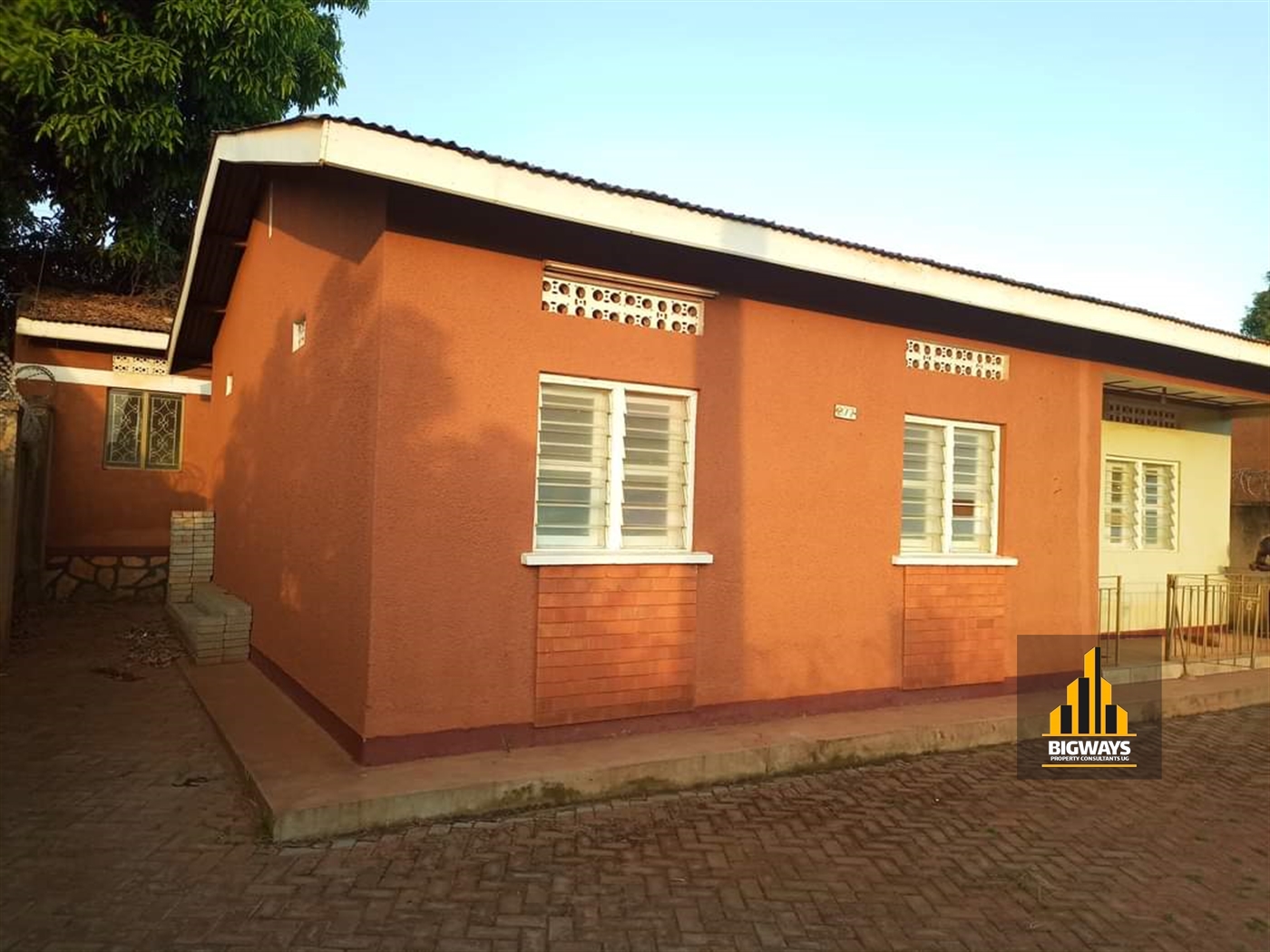 Bungalow for sale in Naalya Wakiso