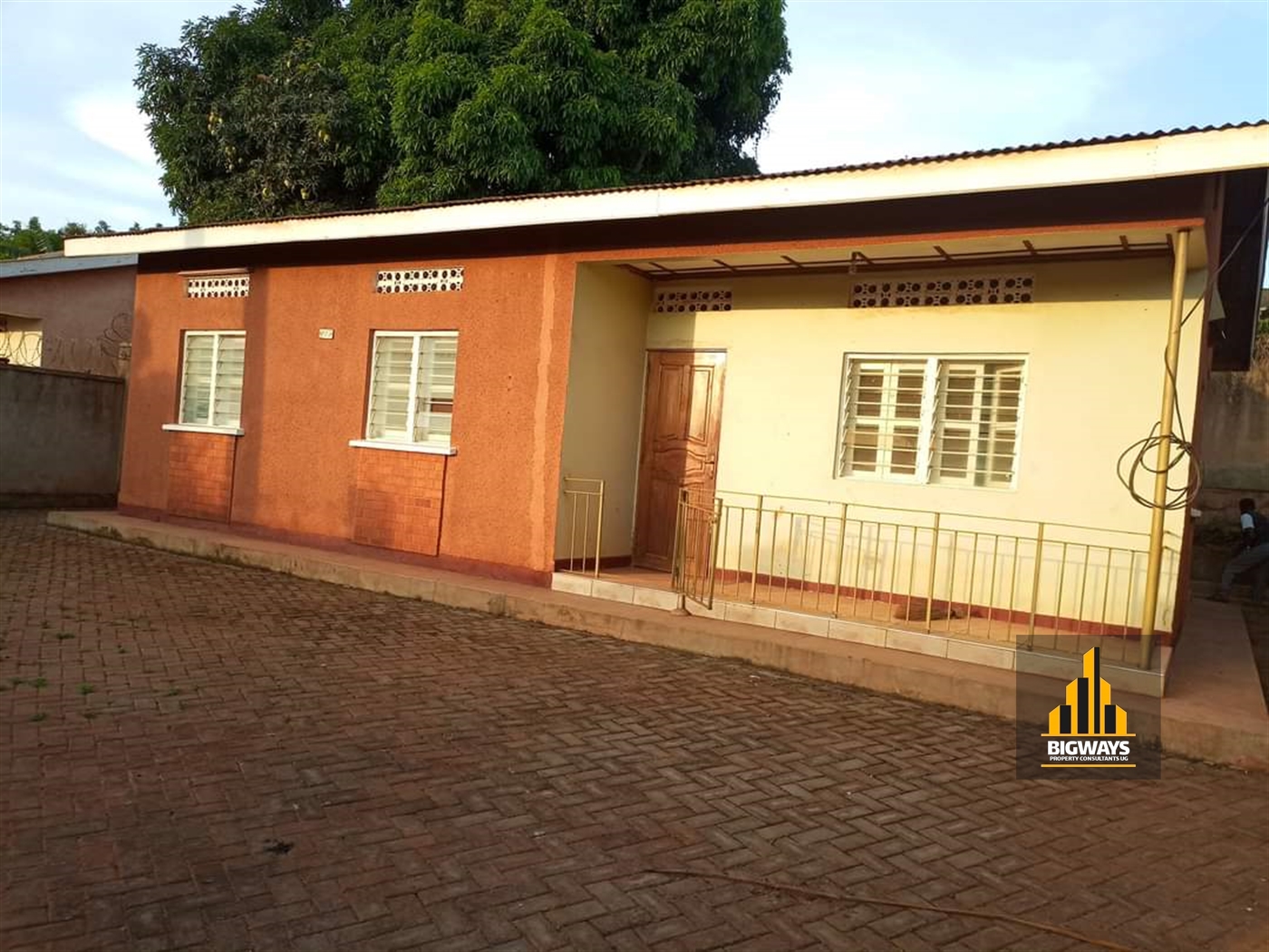 Bungalow for sale in Naalya Wakiso