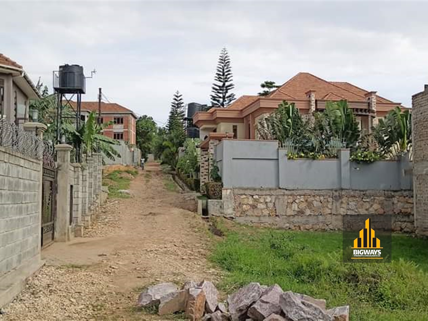 Shell House for sale in Namugongo Wakiso