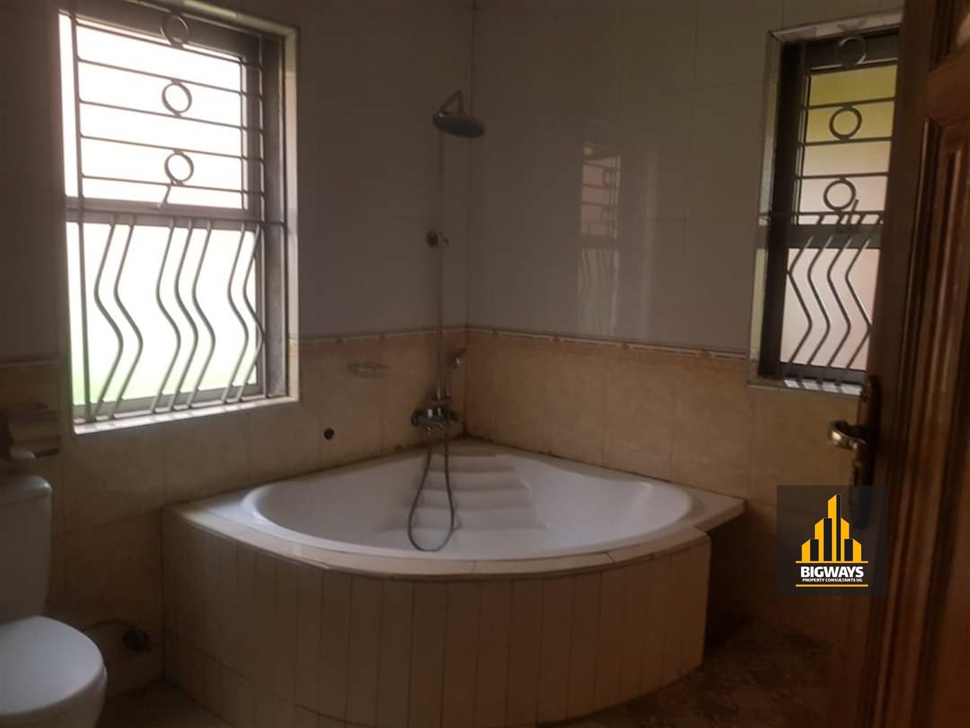 Bungalow for sale in Buddo Wakiso