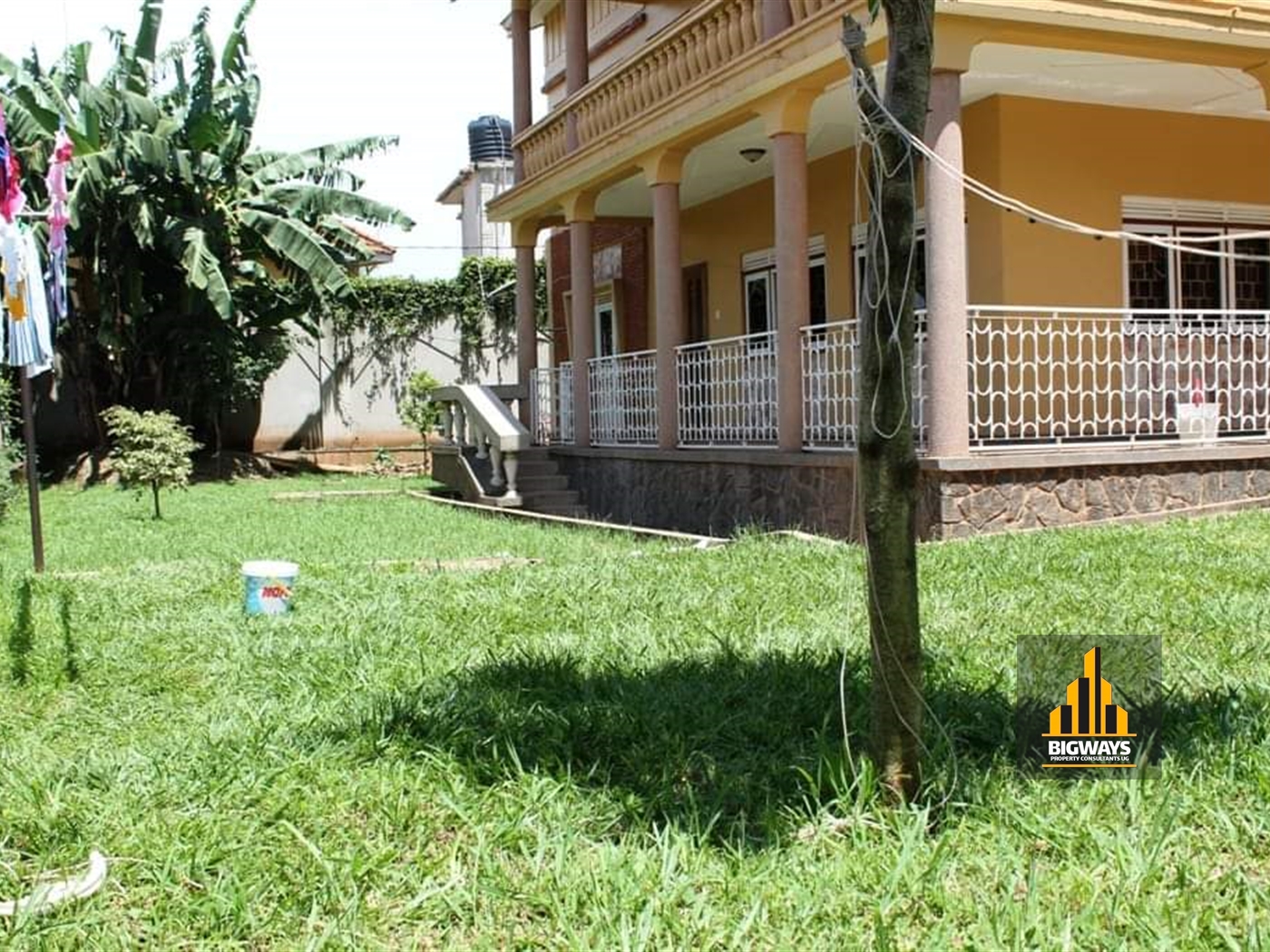 Storeyed house for sale in Makindye Kampala