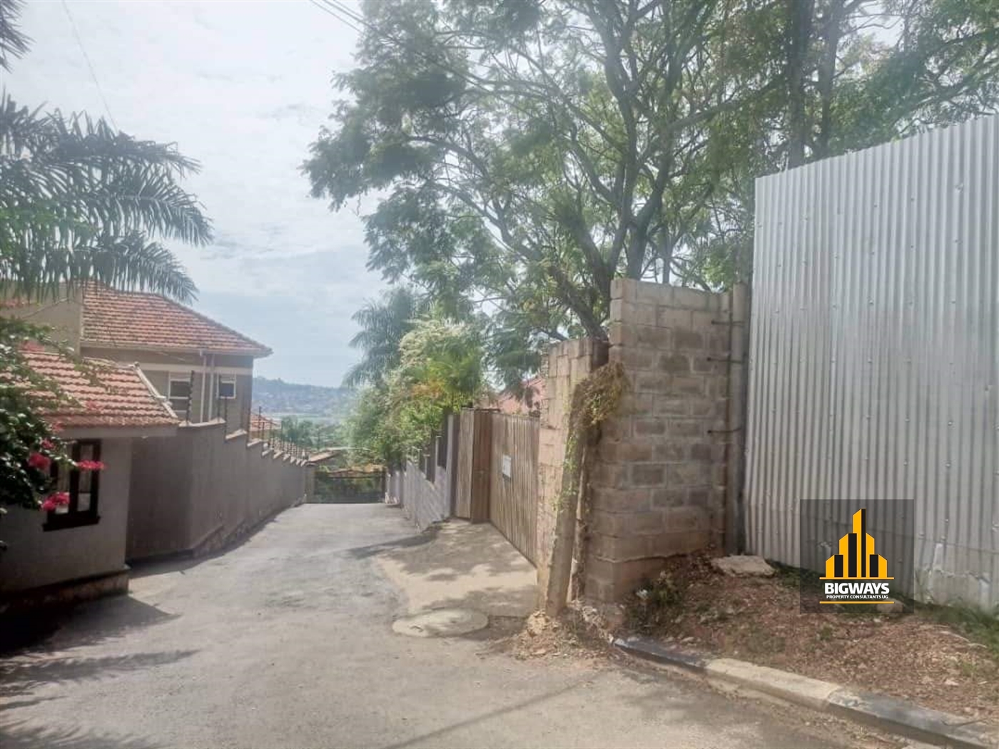 Shell House for sale in Muyenga Kampala