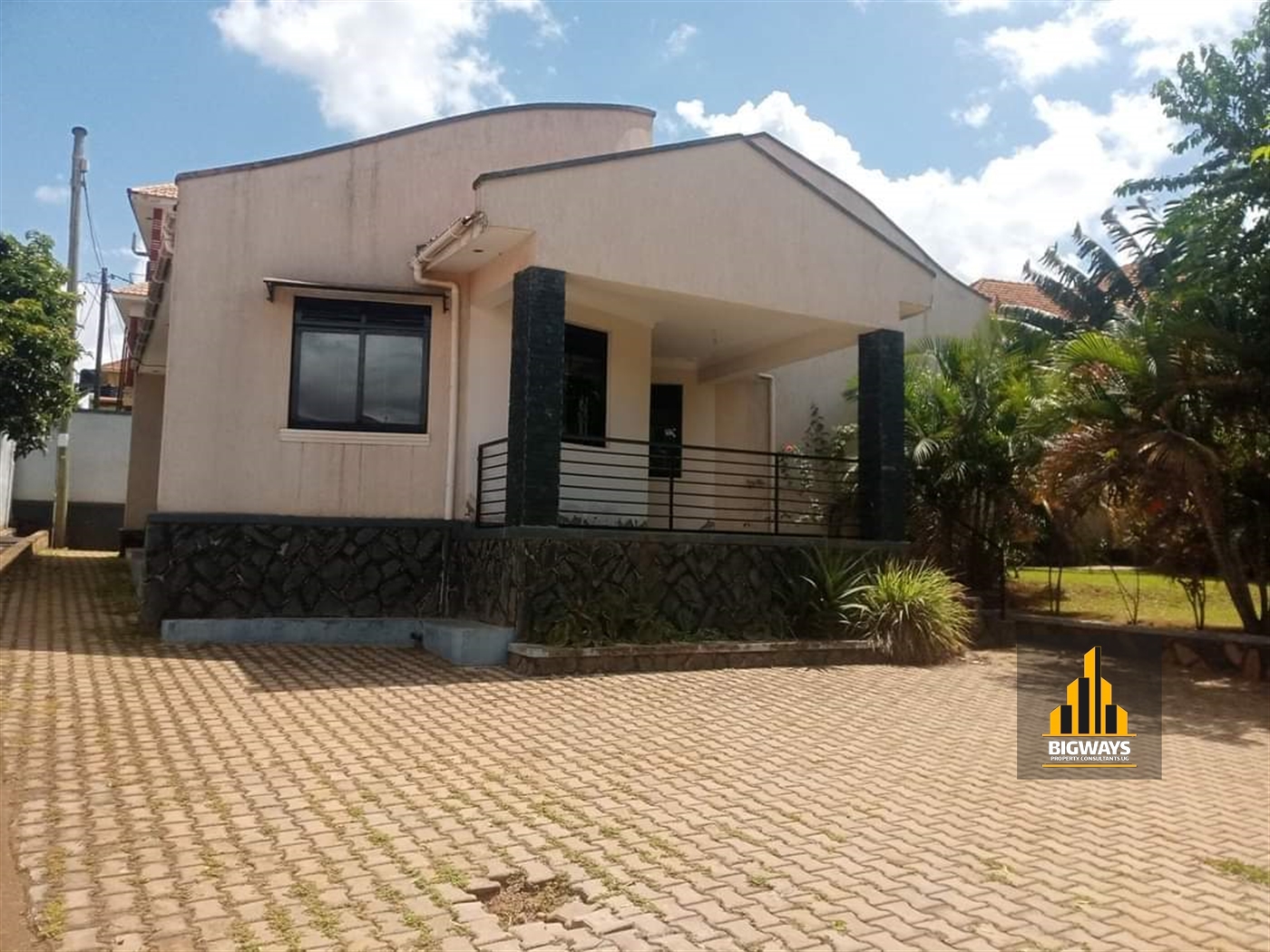 Bungalow for sale in Kira Wakiso