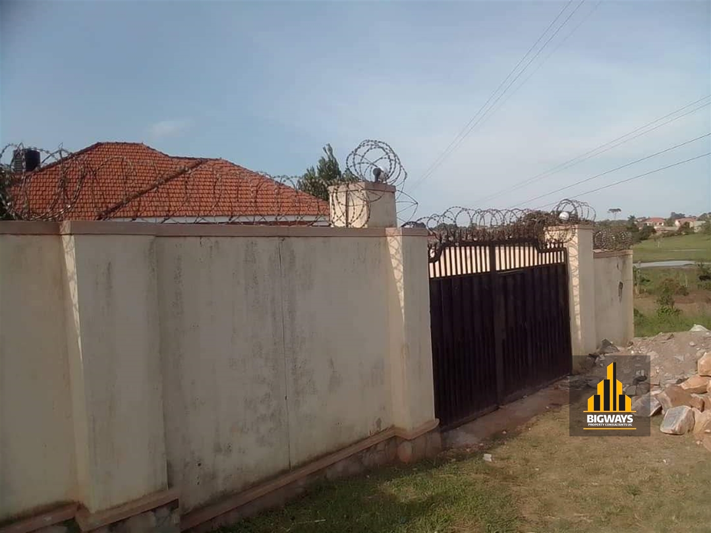 Bungalow for sale in Mbalwa Wakiso