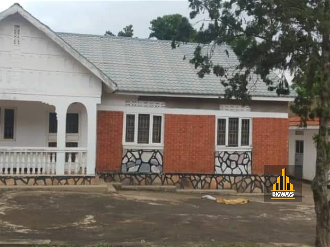 Bungalow for sale in Kalagala Wakiso