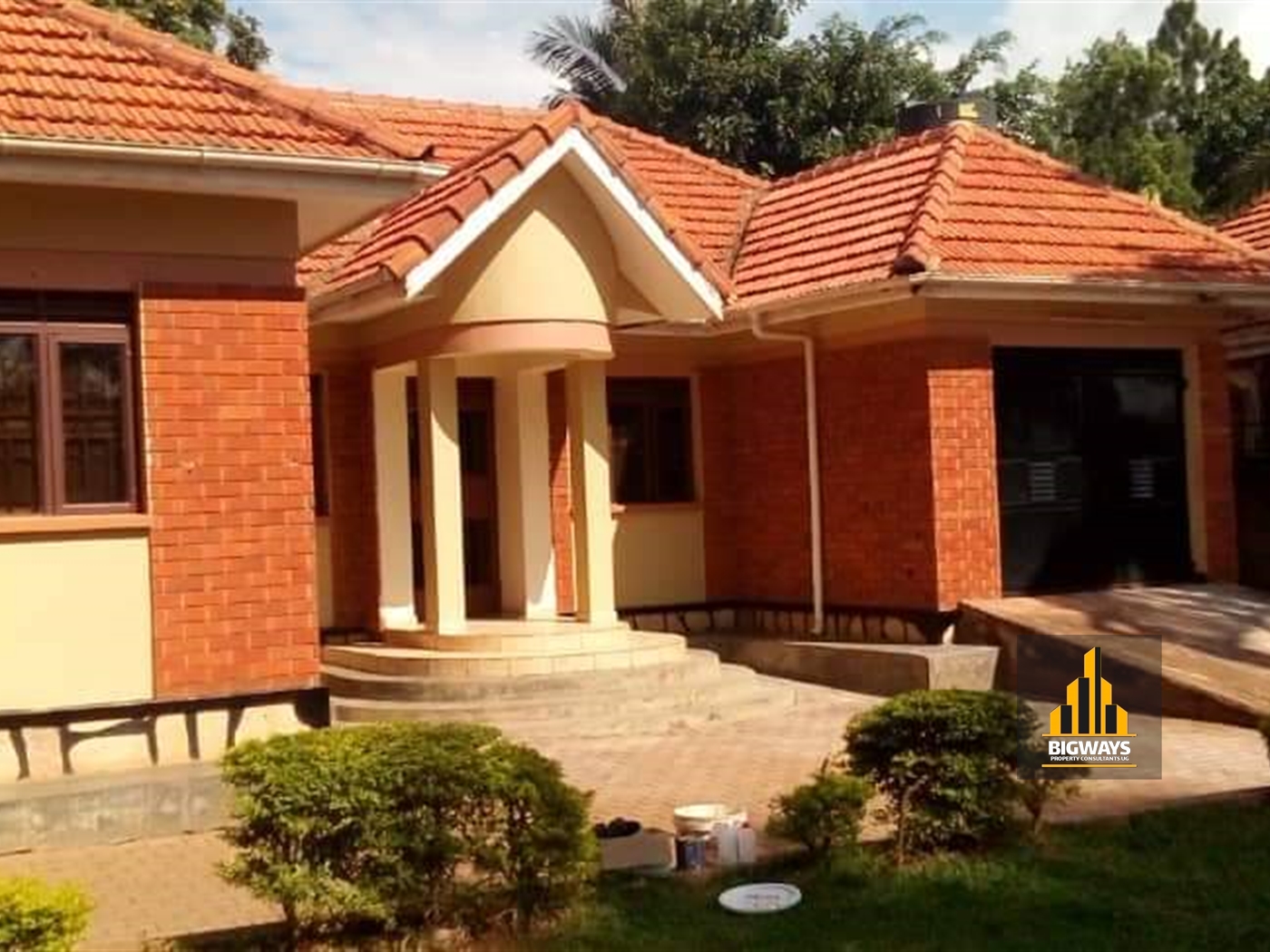 Bungalow for sale in Bweyogerere Wakiso