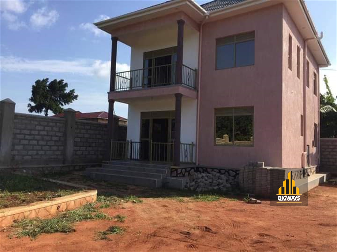 Storeyed house for sale in Munyonyo Kampala