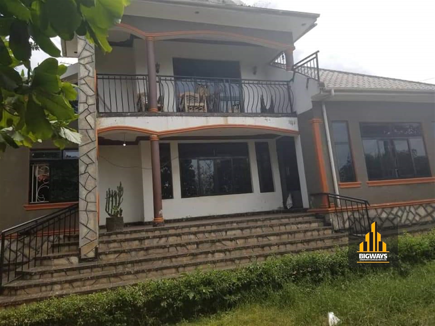 Storeyed house for sale in Maya Wakiso