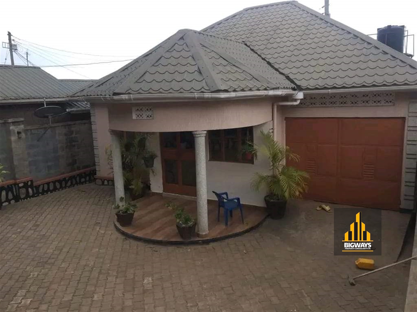 Bungalow for sale in Muyenga Kampala