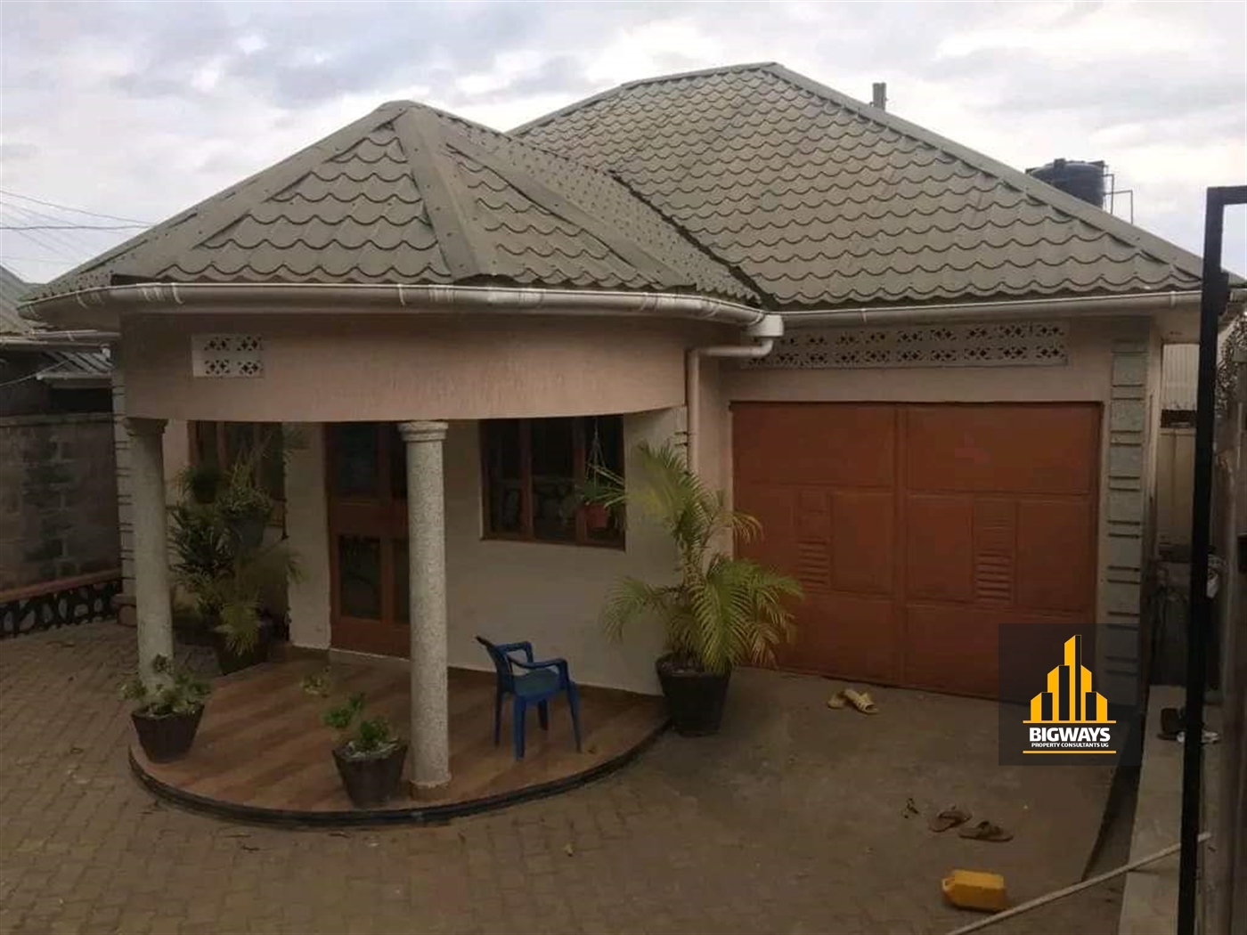 Bungalow for sale in Muyenga Kampala