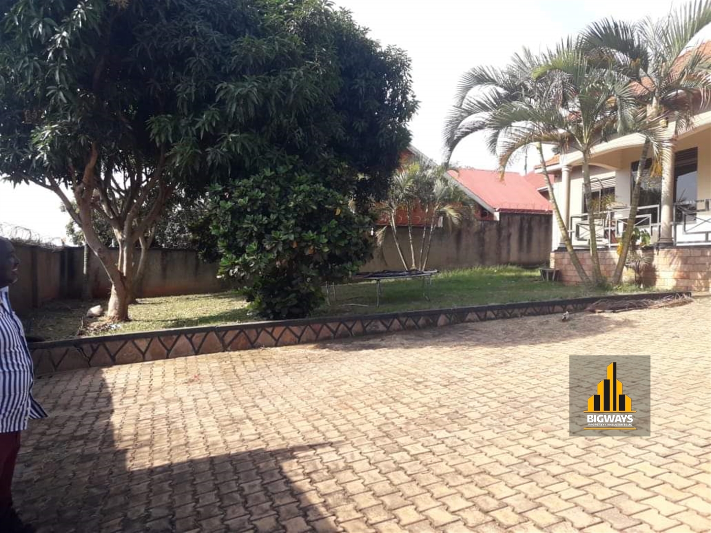 Bungalow for sale in Seguku Wakiso