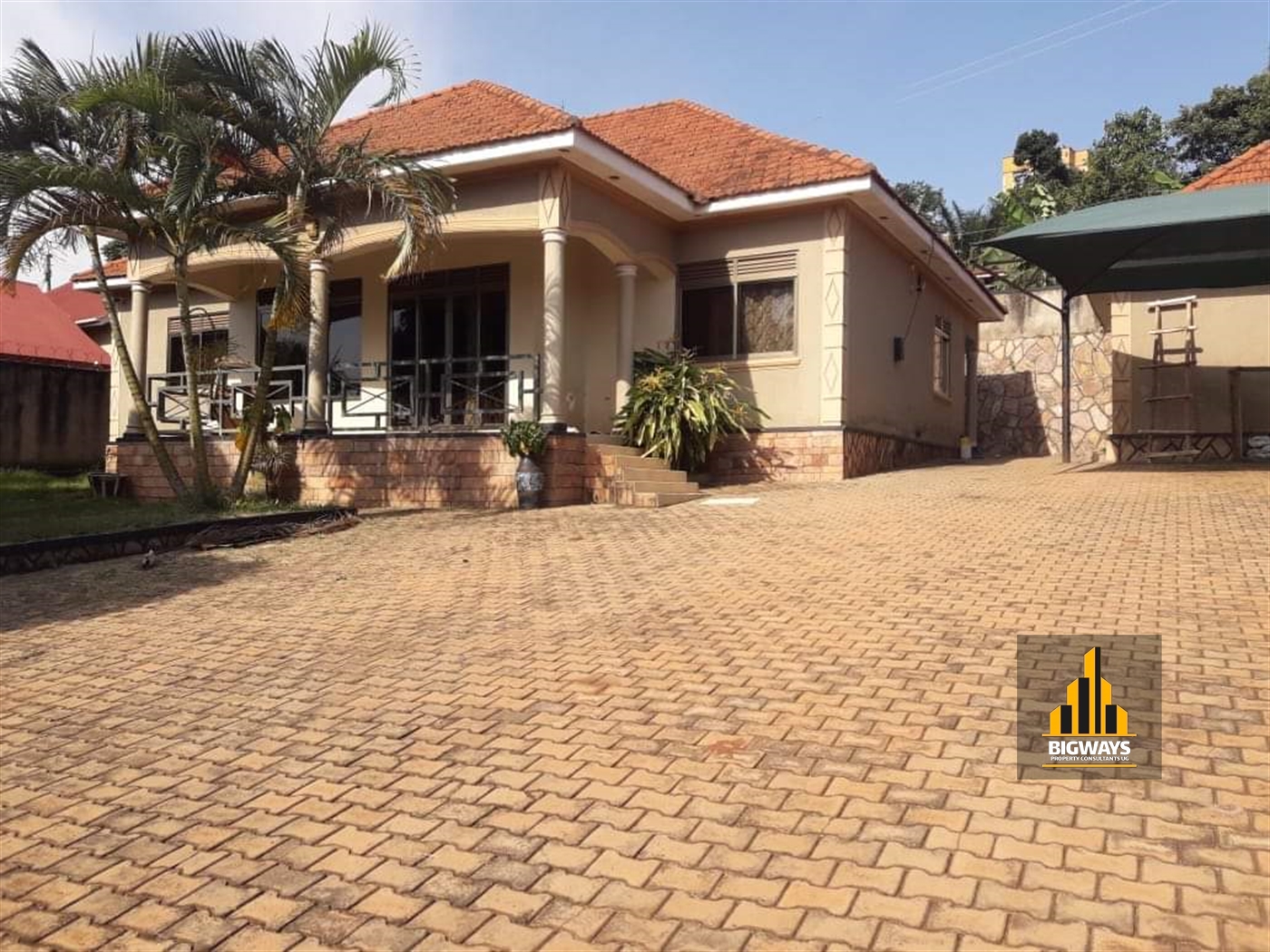 Bungalow for sale in Seguku Wakiso