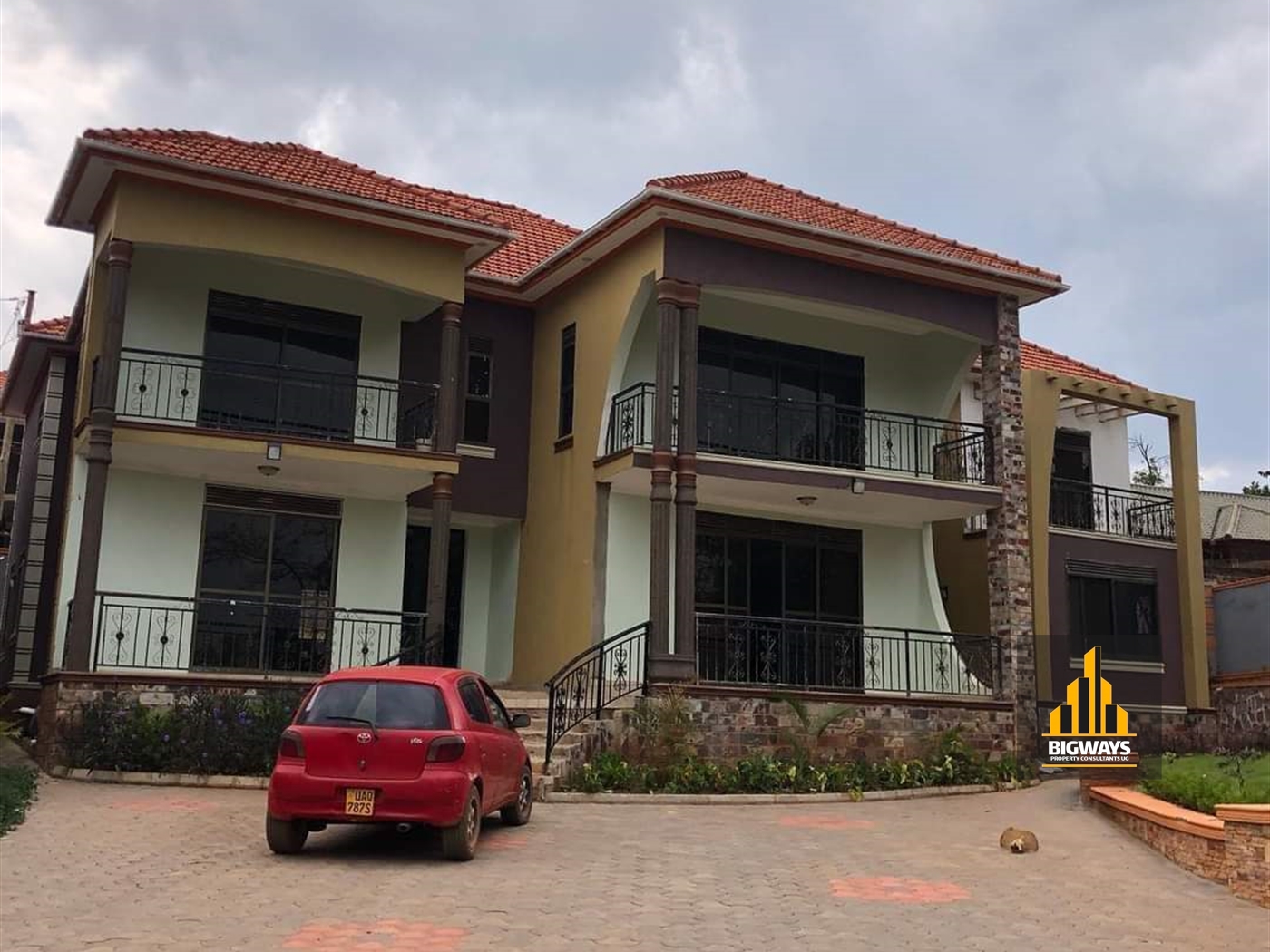 Mansion for sale in Kiwaatule Kampala