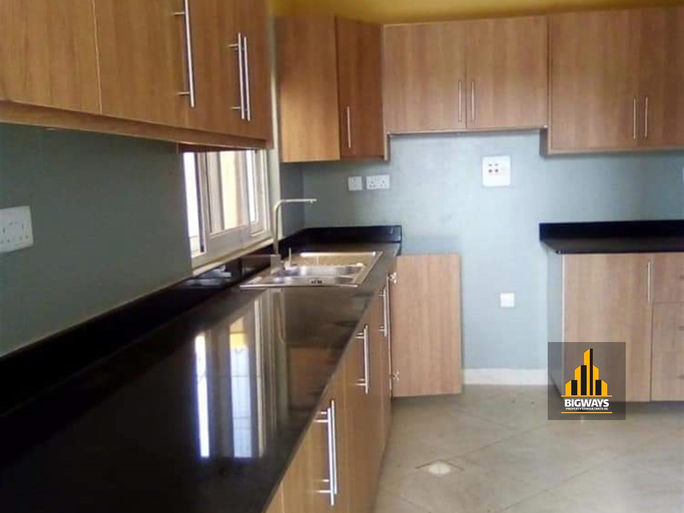 Town House for sale in Muyenga Kampala