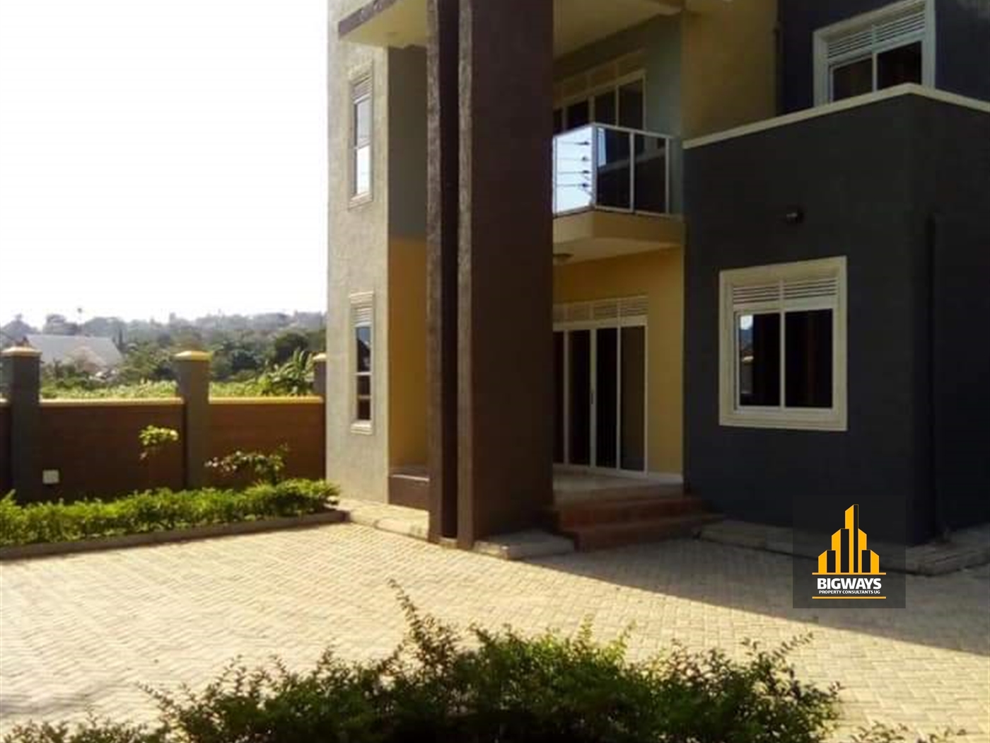 Town House for sale in Muyenga Kampala