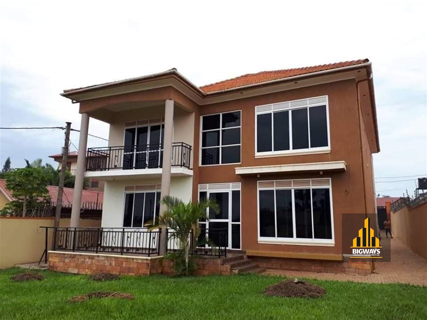 Storeyed house for sale in Najjera Wakiso