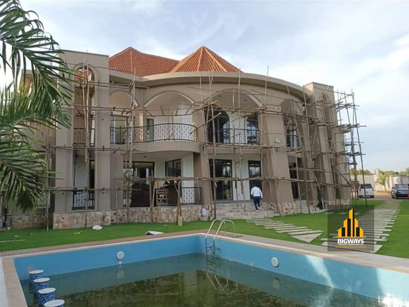 Mansion for sale in Munyonyo Kampala