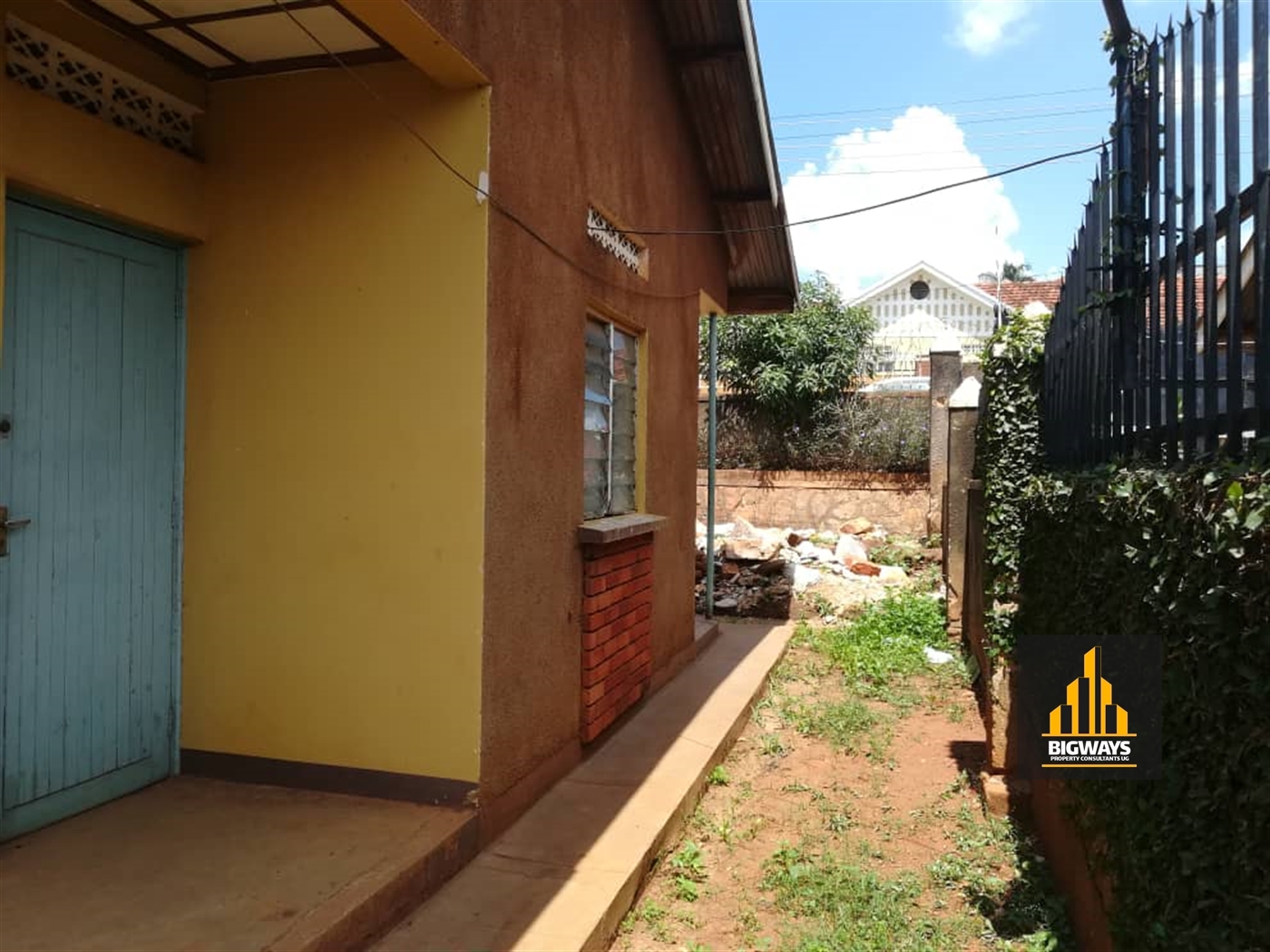 Bungalow for sale in Naalya Wakiso