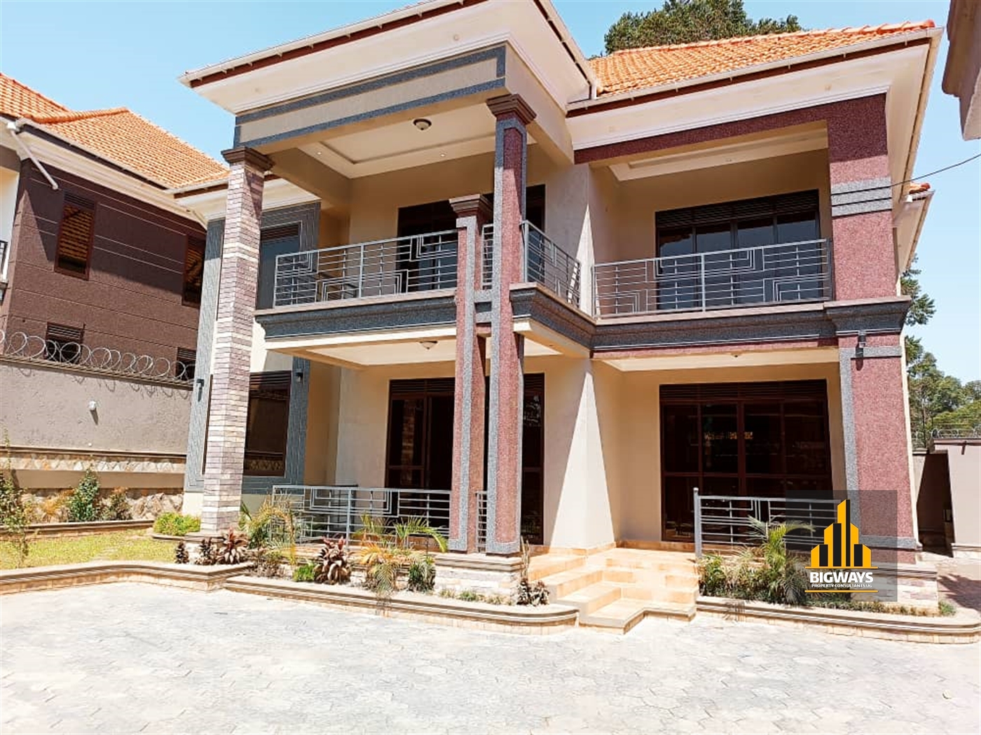 Storeyed house for sale in Kisaasi Kampala