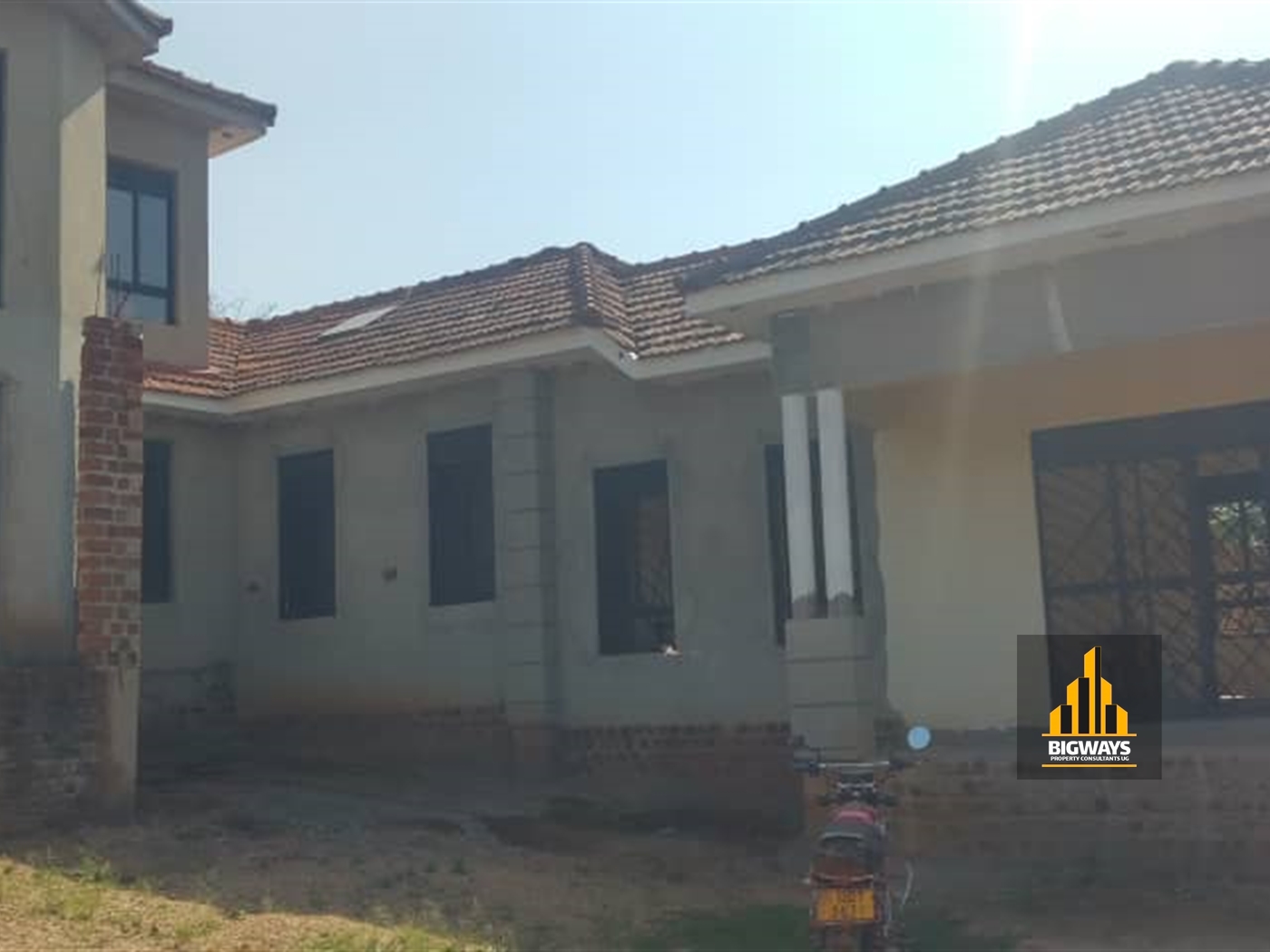 Storeyed house for sale in Namugongo Wakiso