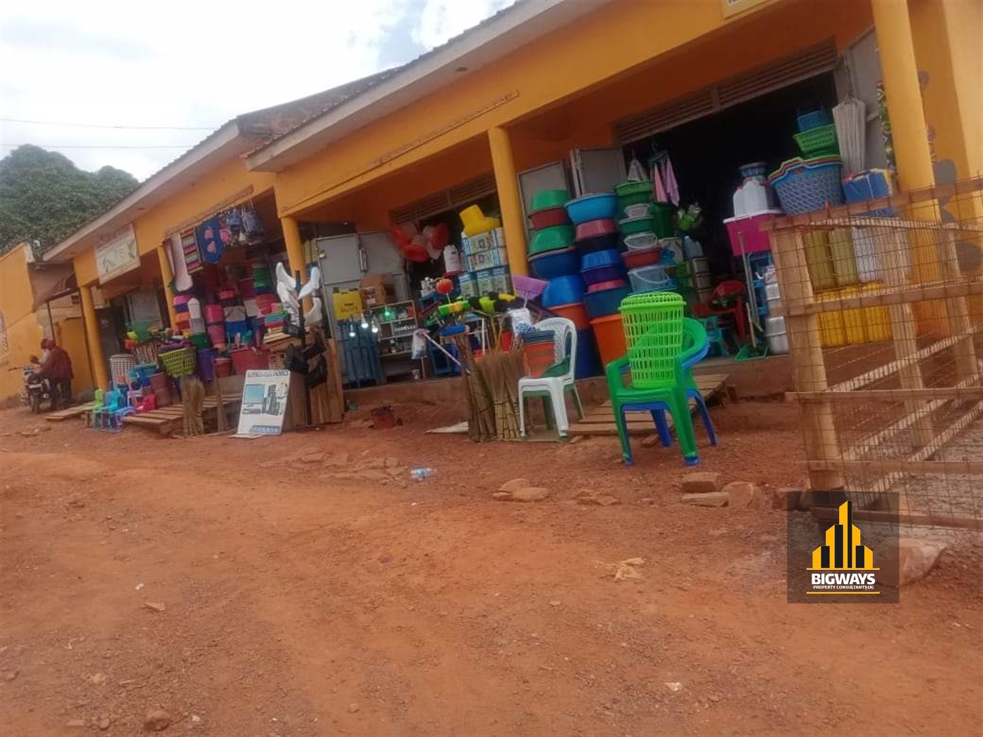 Shop for sale in Kisaasi Kampala