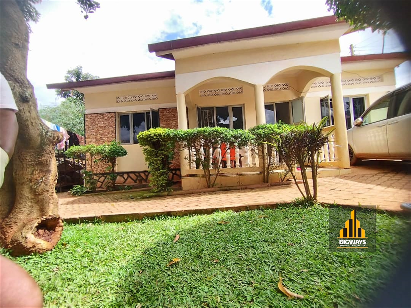 Bungalow for sale in Ssabagabo Wakiso