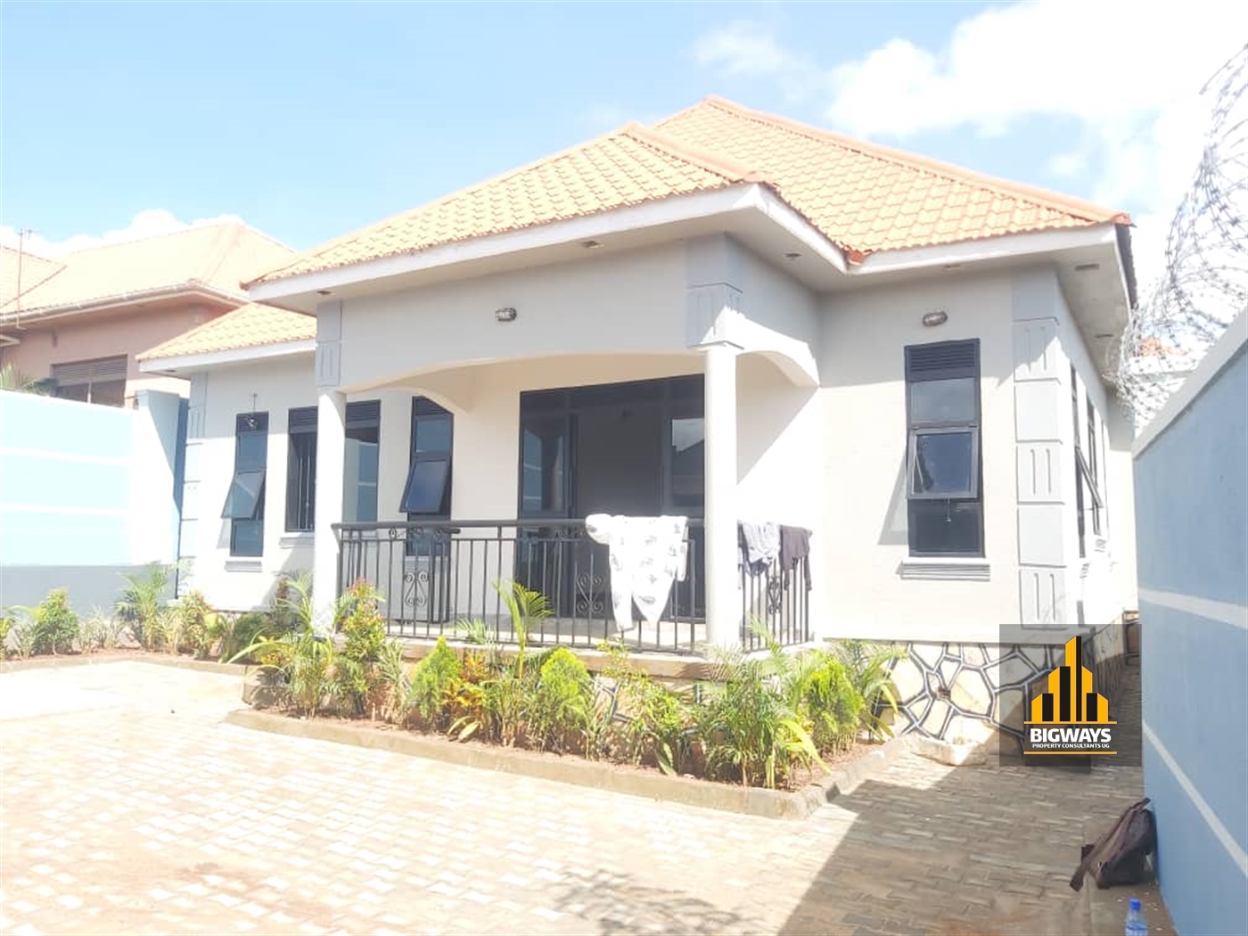 Bungalow for sale in Bwebajja Wakiso