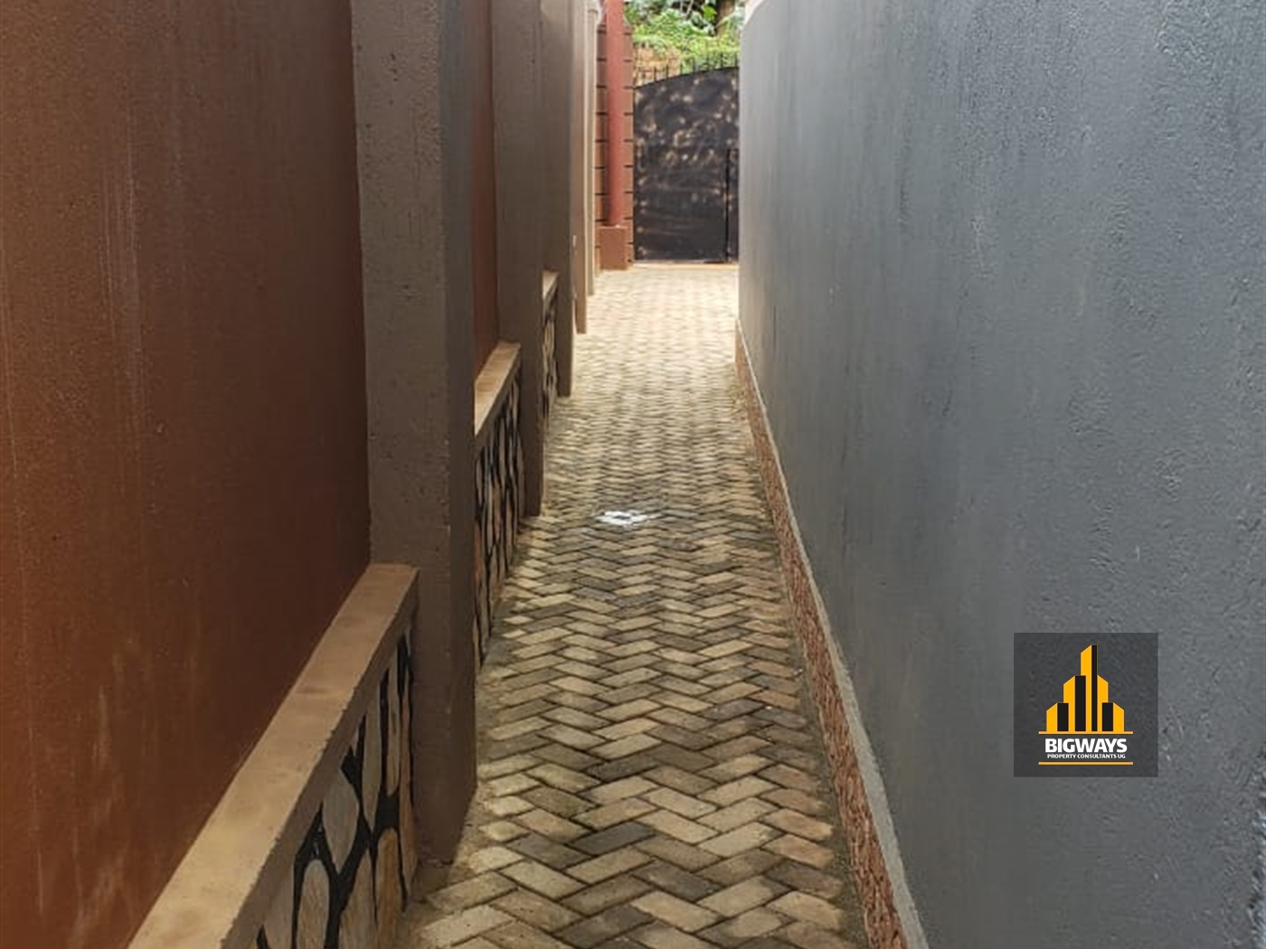 Bungalow for sale in Mengo Kampala