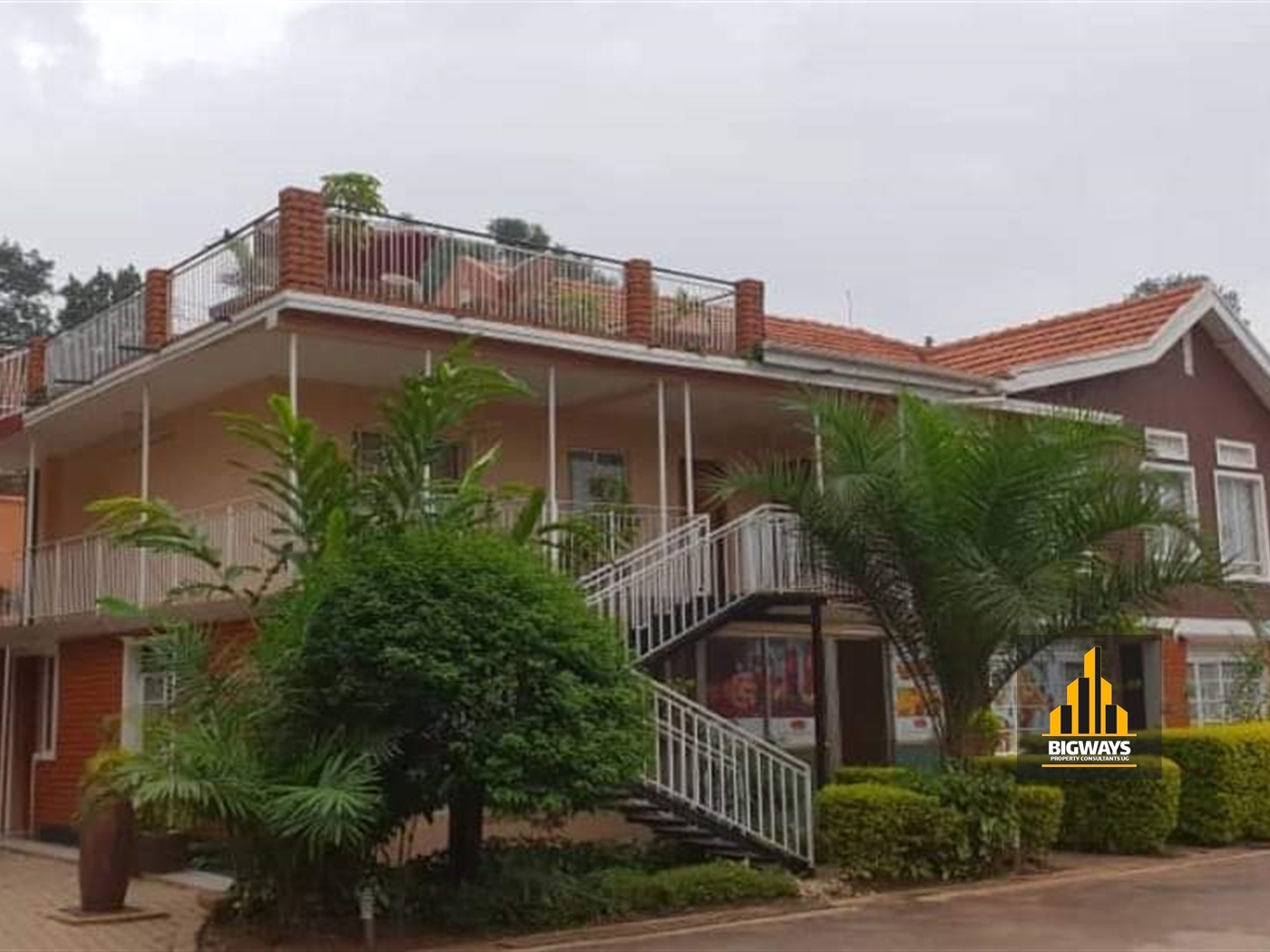 Storeyed house for sale in Makindye Kampala